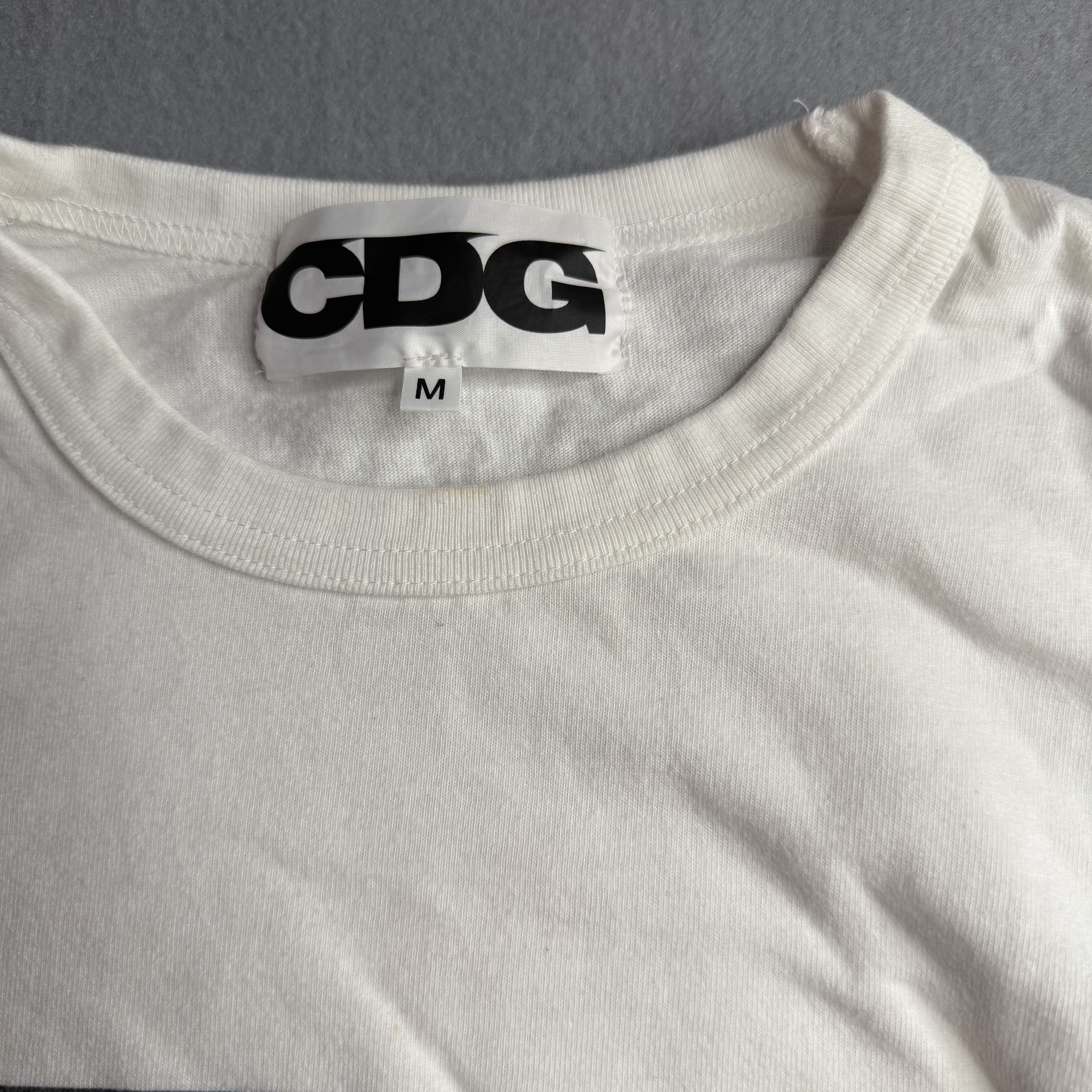 Comme des Garcons Comme des Garcons white floral graphic t-shirt Size M / US 6-8 / IT 42-44 - 2 Thumbnail