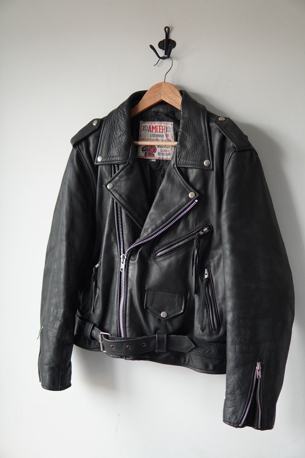 Schott Vintage Leather Biker Jacket Size US L / EU 52-54 / 3 - 2 Thumbnail