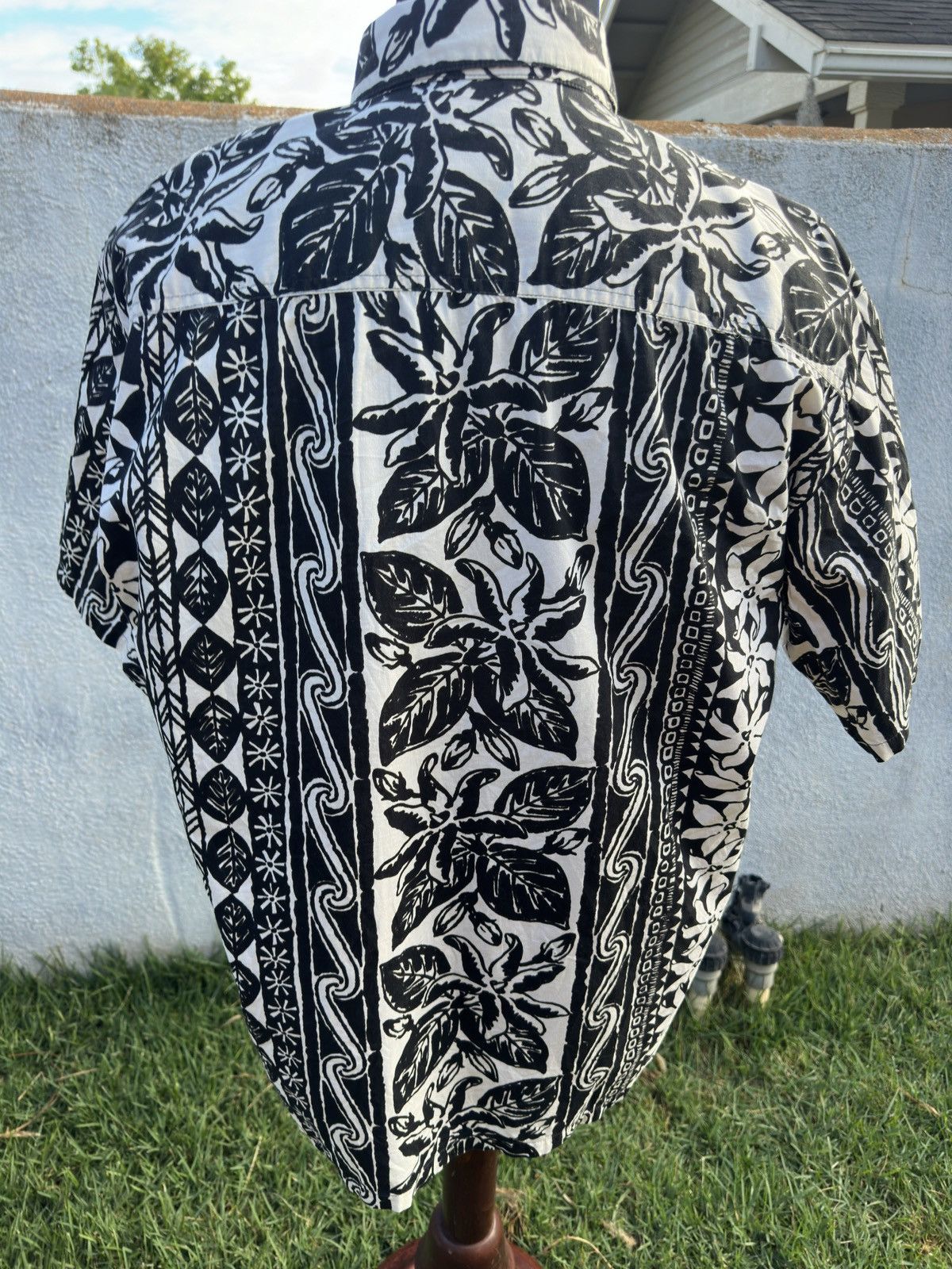 Other PreOwned Kahala Black/White Hawaiian Print Men's large Size US L / EU 52-54 / 3 - 2 Thumbnail