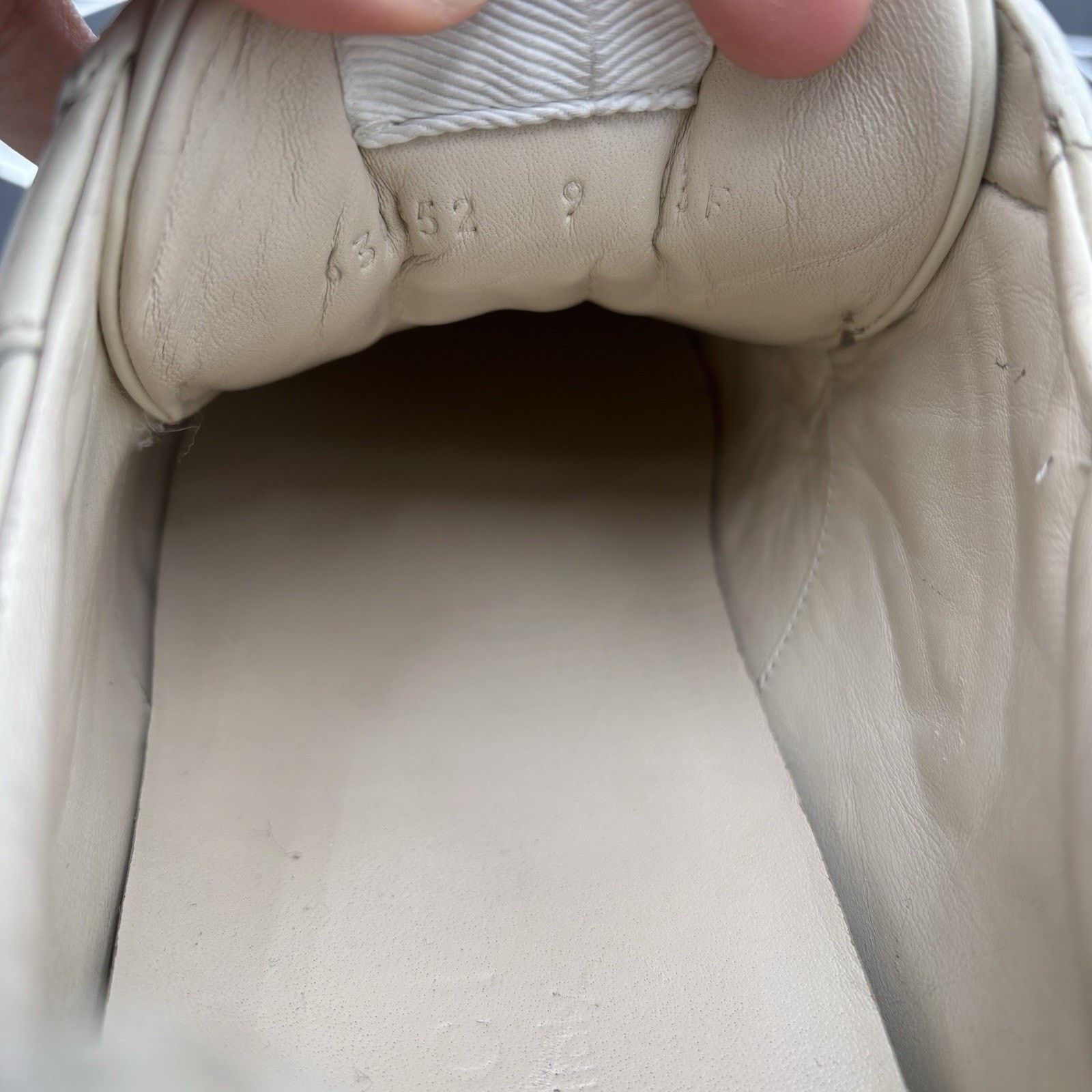 Gucci Gucci Rhyton GG ‘ Hawaii Ivory Multi ’ | GOOD CONDITION! Size US 9.5 / EU 42-43 - 20 Thumbnail