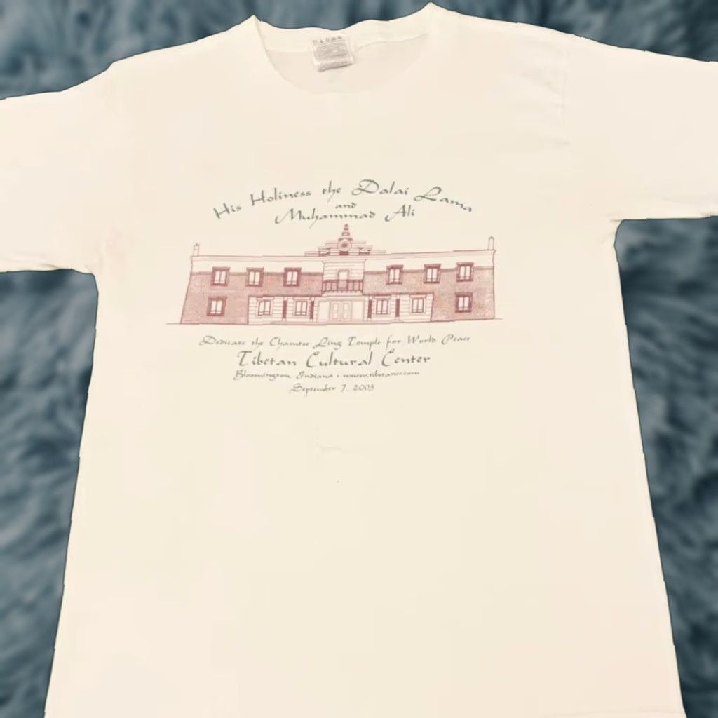 Vintage VINTAGE 90s Dalai Lama Muhammad Ali Peace Tibetan Cultural Center Shirt Mens S White Size US S / EU 44-46 / 1 - 1 Thumbnail