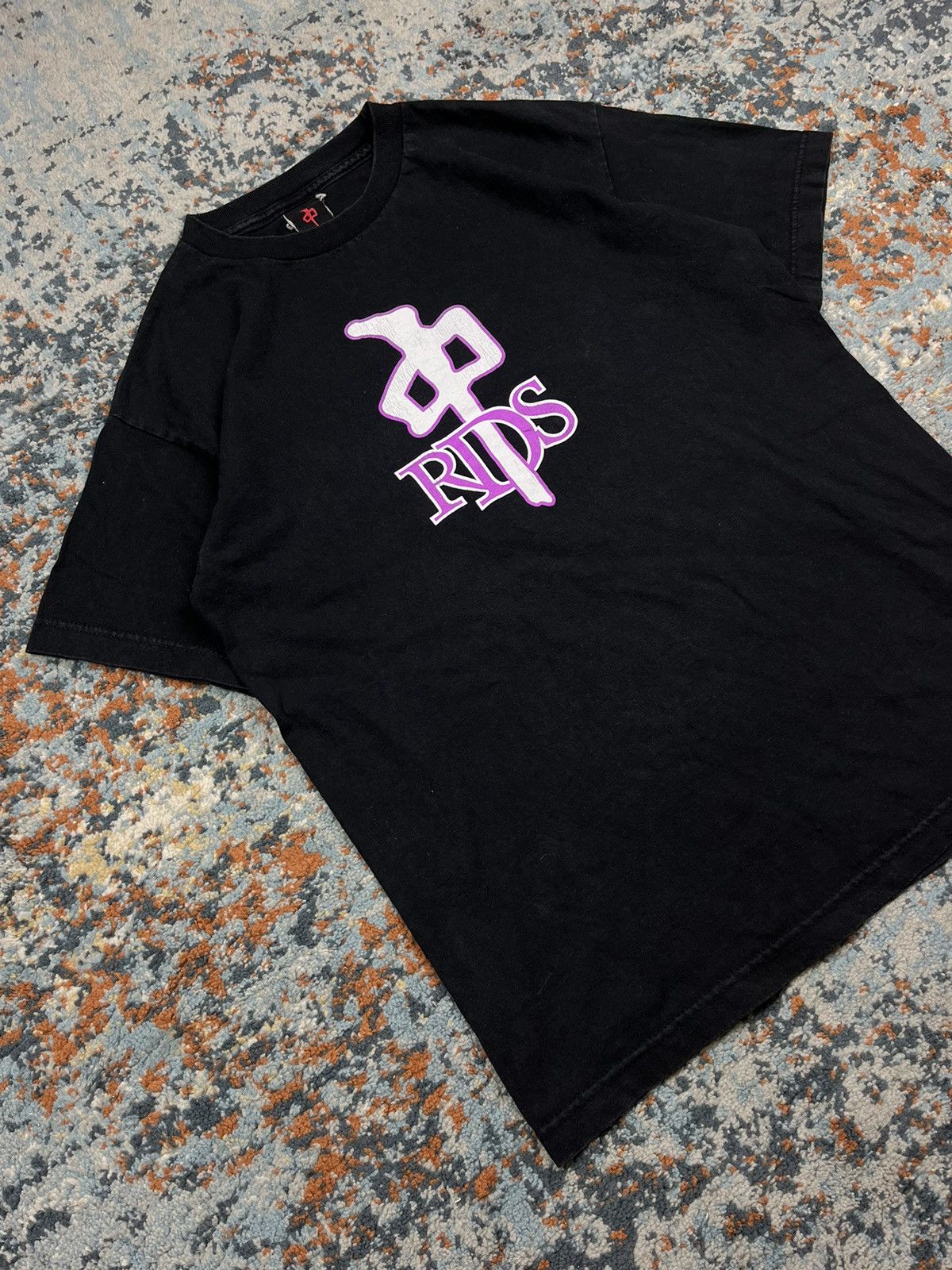 Girl Skateboards × Vintage Vintage 90s Red Dragon skateboards logo graphic tee Size US M / EU 48-50 / 2 - 2 Thumbnail