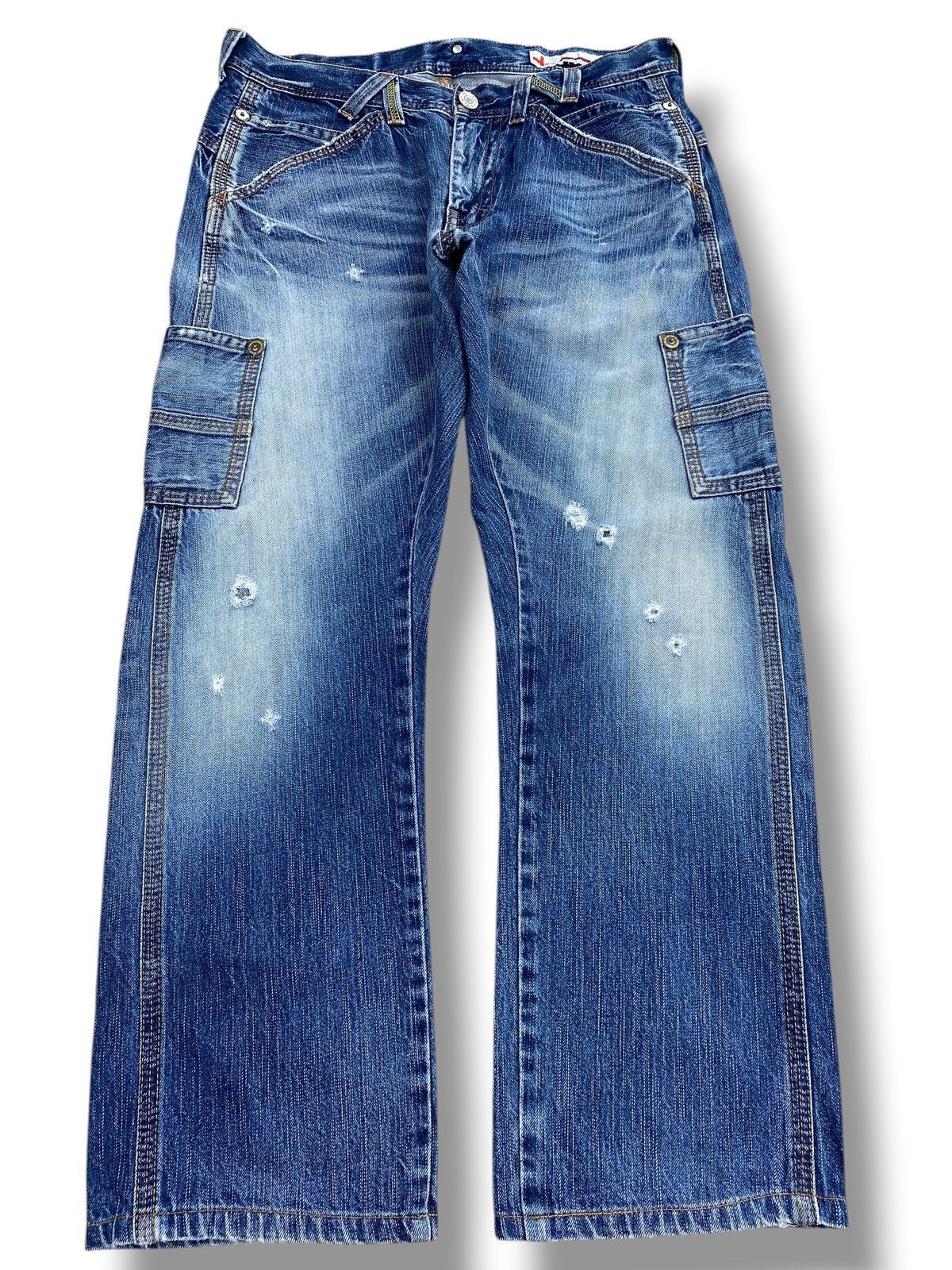 Japanese Brand Vintage Japanese Brand Genoese 2 side Pocket Loose Jeans Size US 34 / EU 50 - 1 Thumbnail