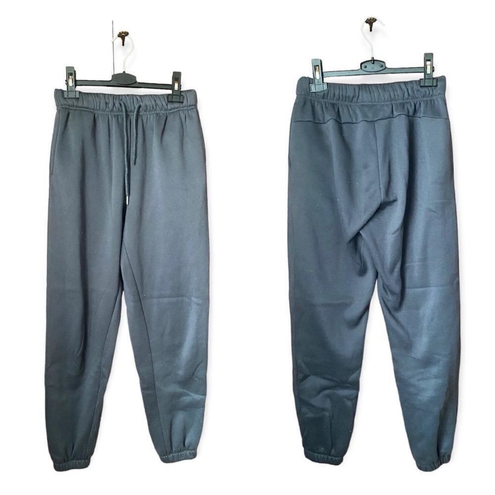 Shein Shein Women’s Gray Sweatshirt & Jogger Set Size S Thermal Li Size S / US 4 / IT 40 - 4 Thumbnail