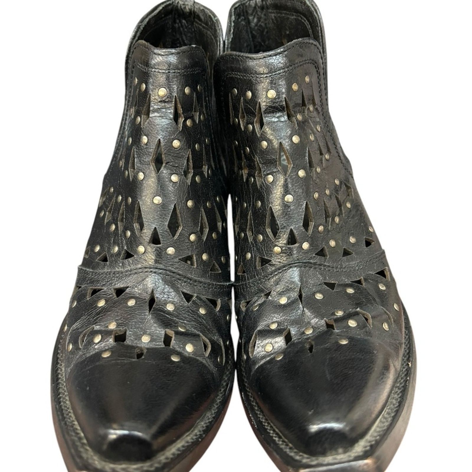 Ariat Ariat's women's black Dixon studded short Boots sz 8 Size US 8 / IT 38 - 6 Thumbnail