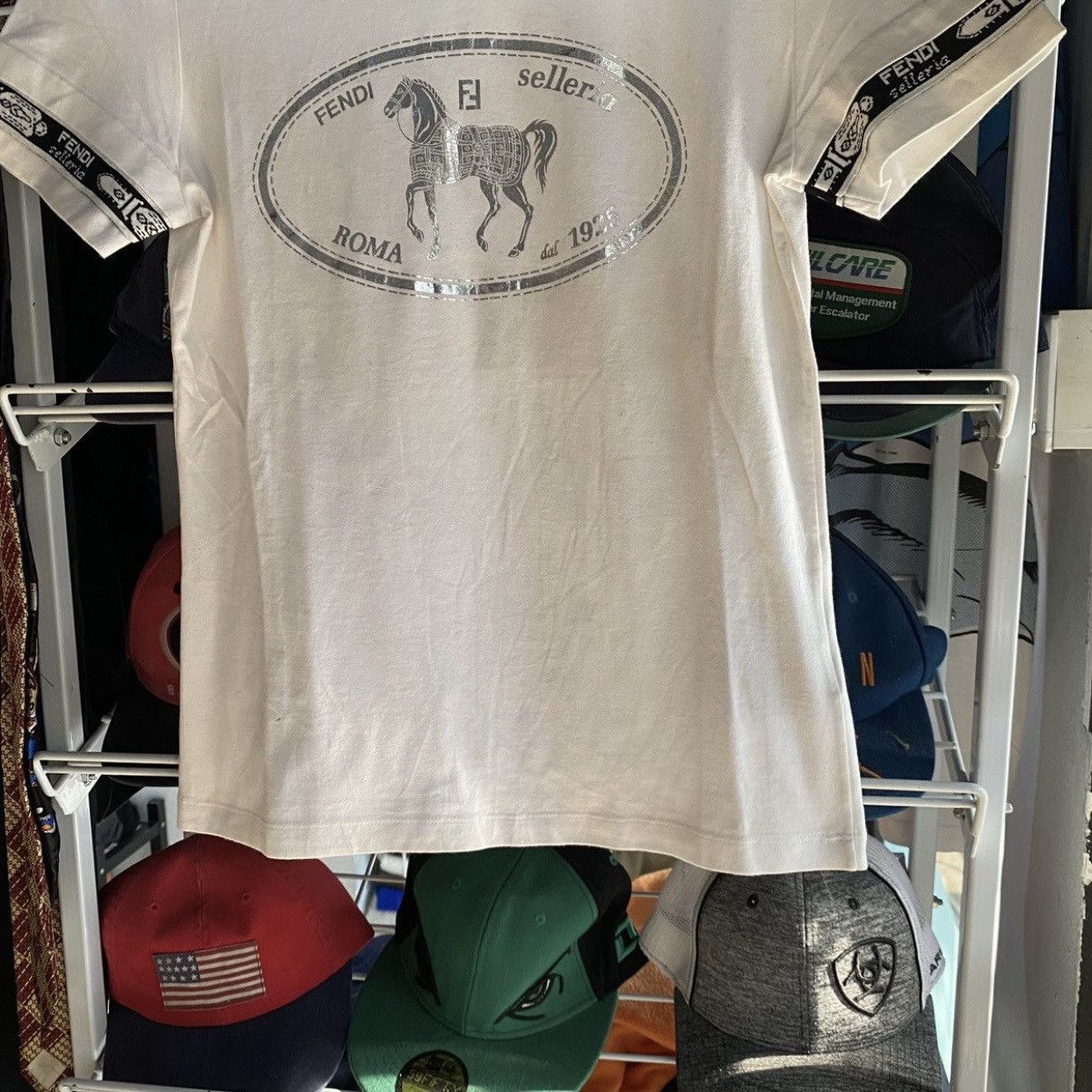 Fendi Fendi Selleria Roma Horse Logo Monogram Trim T-Shirt White Size M / US 6-8 / IT 42-44 - 4 Thumbnail