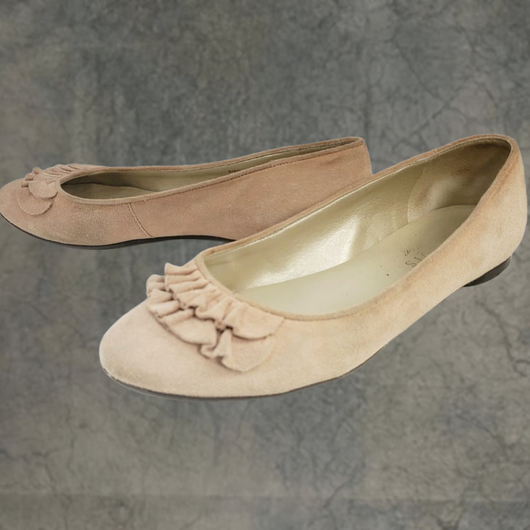 Talbots Talbots Pink Suede Leather Ballet Flats with Skirted Front Size 6 1/2B Comfortable Casual Shoes Womens Flats Led by Talbots Flats and Slip-ons Size US 7 / IT 37 - 1 Thumbnail