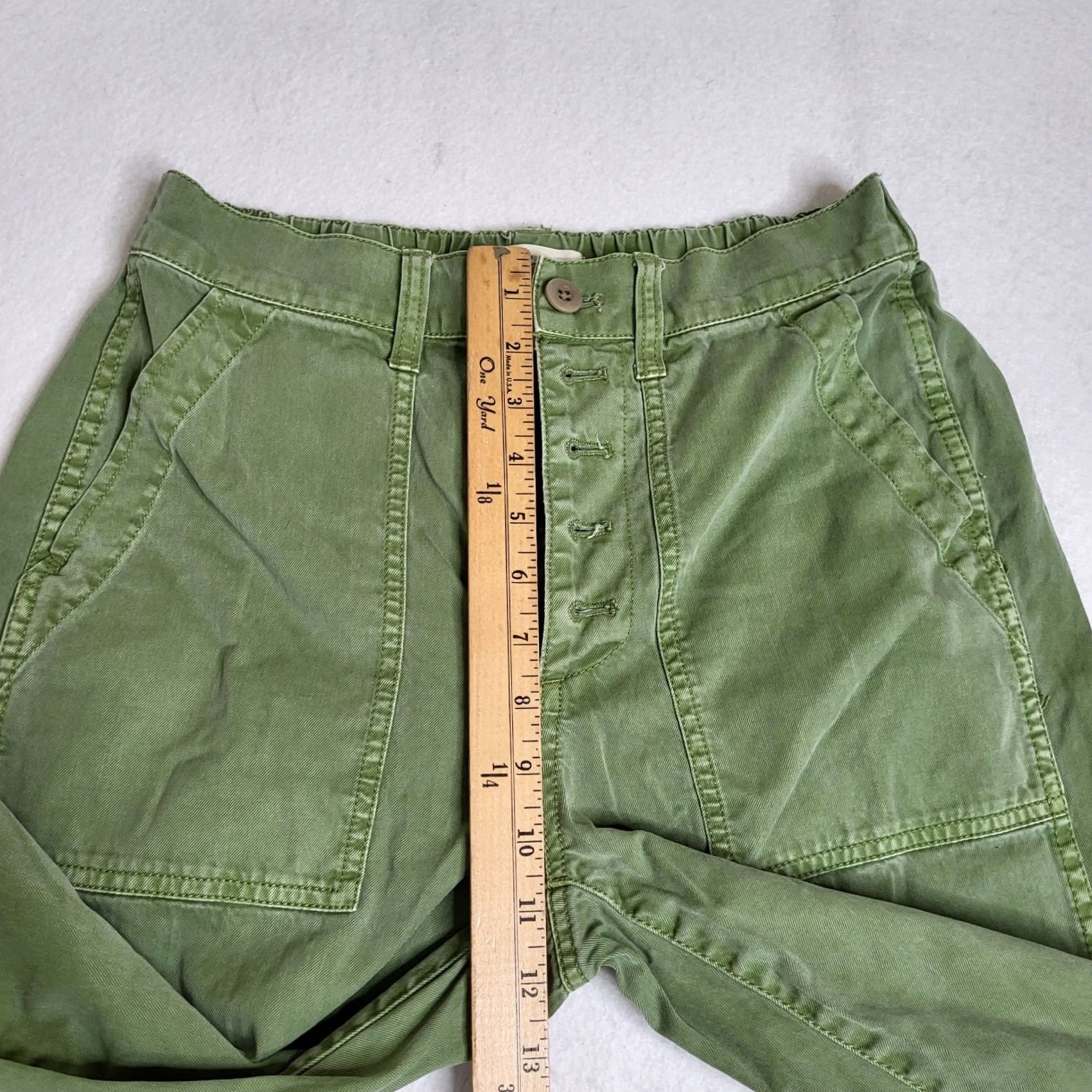 Madewell Madewell Women's Green Jogger Pants Size 26 Button Front Casual Regular Inseam 25 Tapered Waist 26 All Seasons Shirt? Size 26" / US 2 / IT 38 - 4 Thumbnail