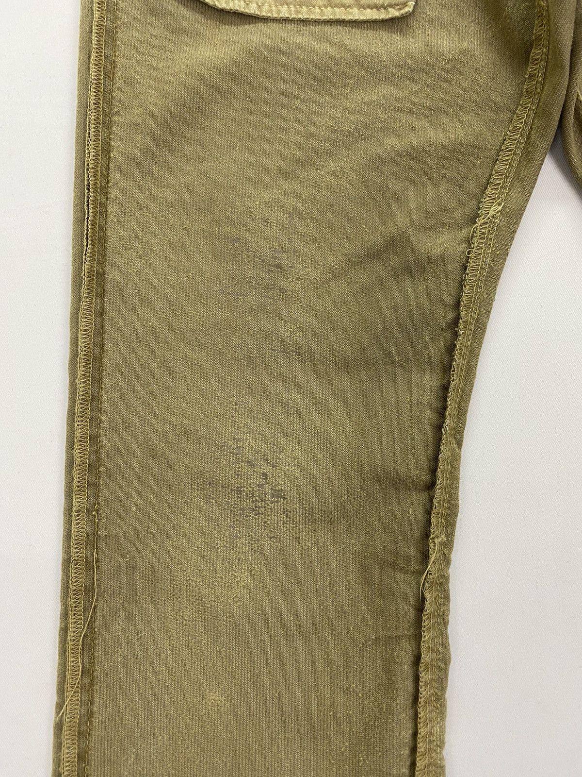AG Adriano Goldschmied AG Adriano Goldschmied Dirty Distressed Corduroy Pant Size US 32 / EU 48 - 13 Thumbnail