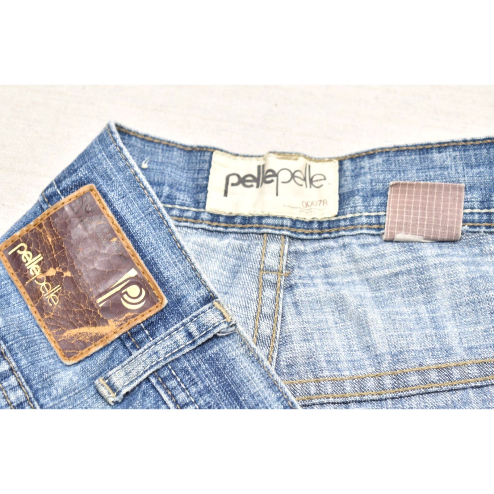 Pelle Pelle VINTAGE Pelle Pelle Marc Buchanan Jeans Men 40x34 Denim Blue Distressed 5-Pocket Wide-Leg Autumn Winter Spring Summer Mens Size US 40 / EU 56 - 5 Thumbnail