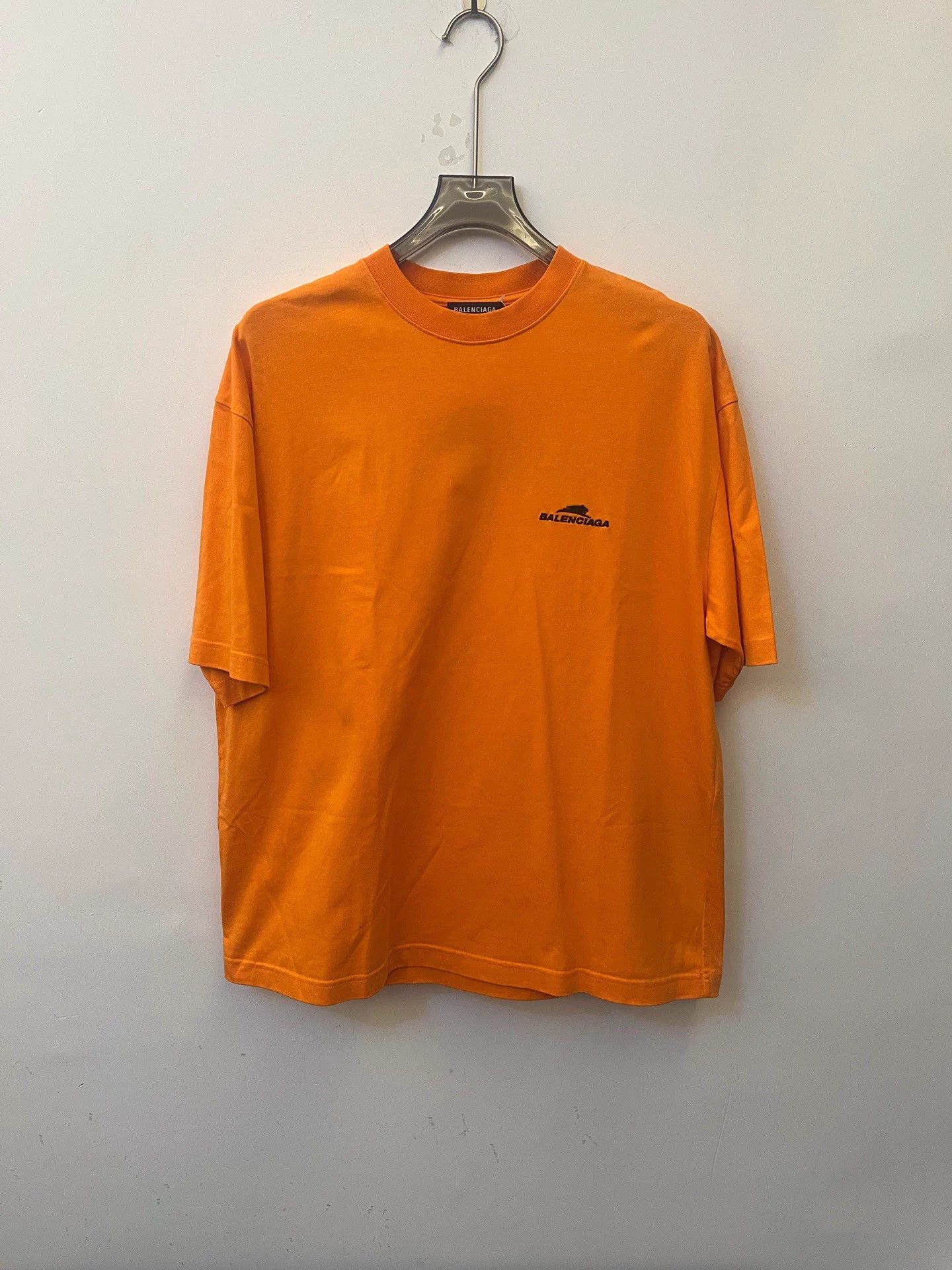 Balenciaga Balenciaga Orange Year of the Tiger Limited SS Tee S New Size US S / EU 44-46 / 1 - 1 Thumbnail