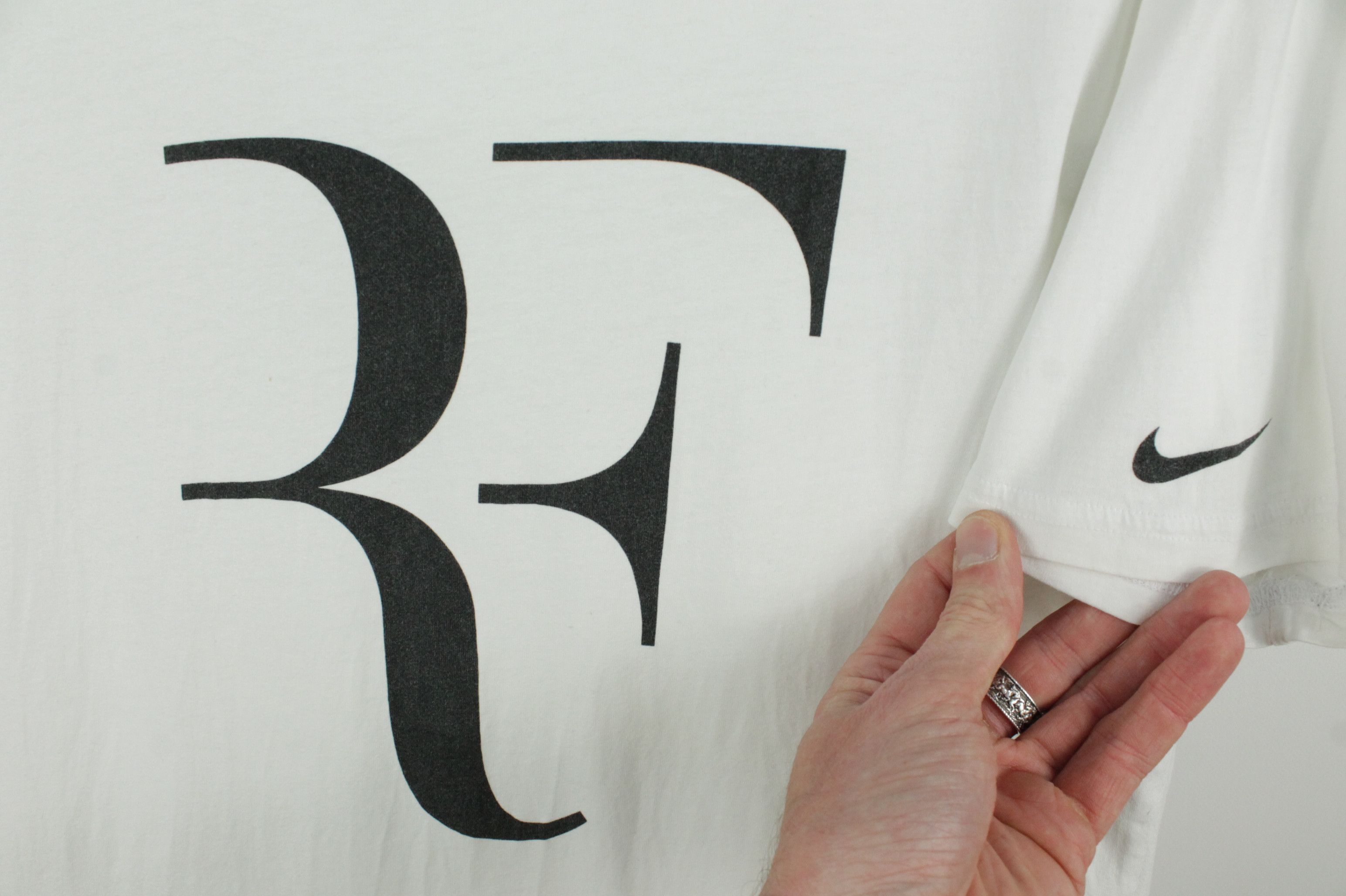 Nike Roger Federer Nike RF White Big Logo T-Shirt 2009 Size US M / EU 48-50 / 2 - 4 Thumbnail