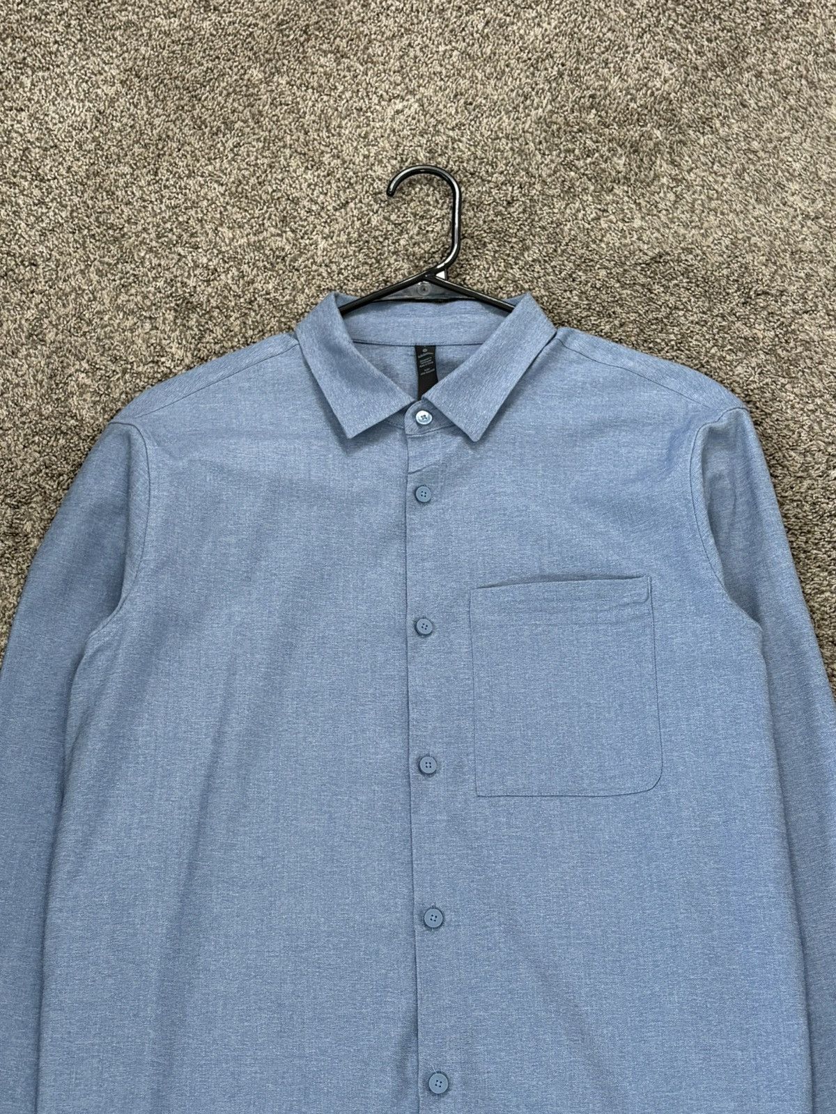 Lululemon Lululemon Commission Long Sleeve Button Down Shirt Blue Mens Size US L / EU 52-54 / 3 - 2 Thumbnail