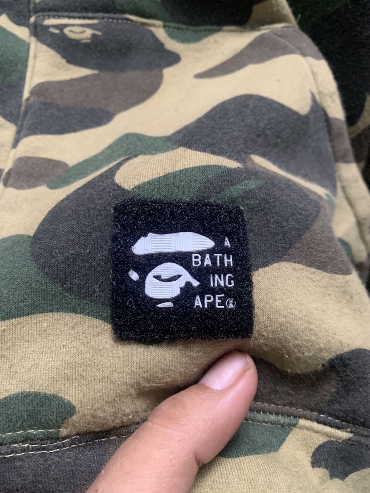 Bape Vintage BAPE 1st Camo Button Hoodie Size US L / EU 52-54 / 3 - 6 Thumbnail