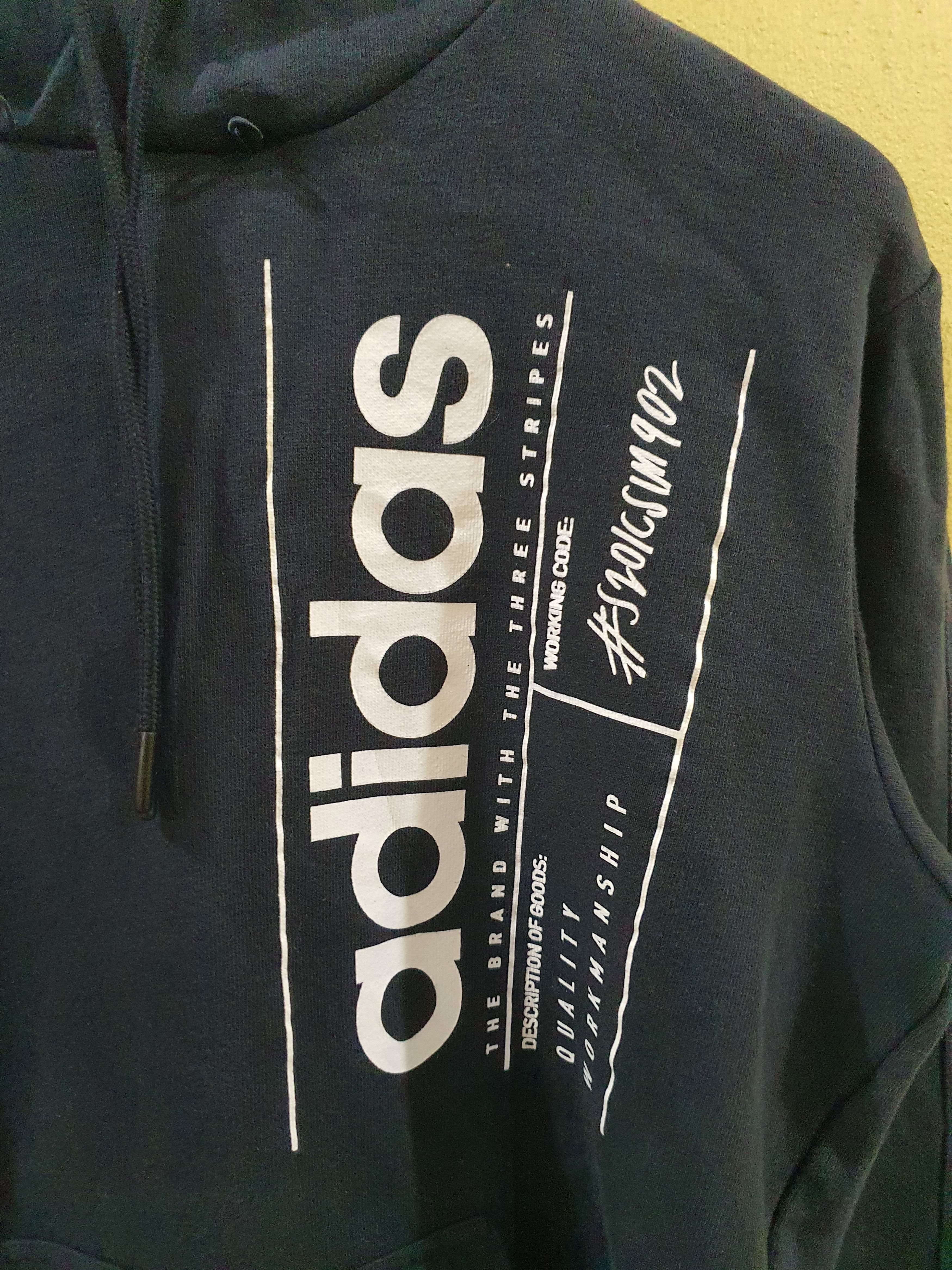 Adidas Adidas Men's Brilliant Basics Hooded Sweatshirt in black Size US M / EU 48-50 / 2 - 3 Thumbnail