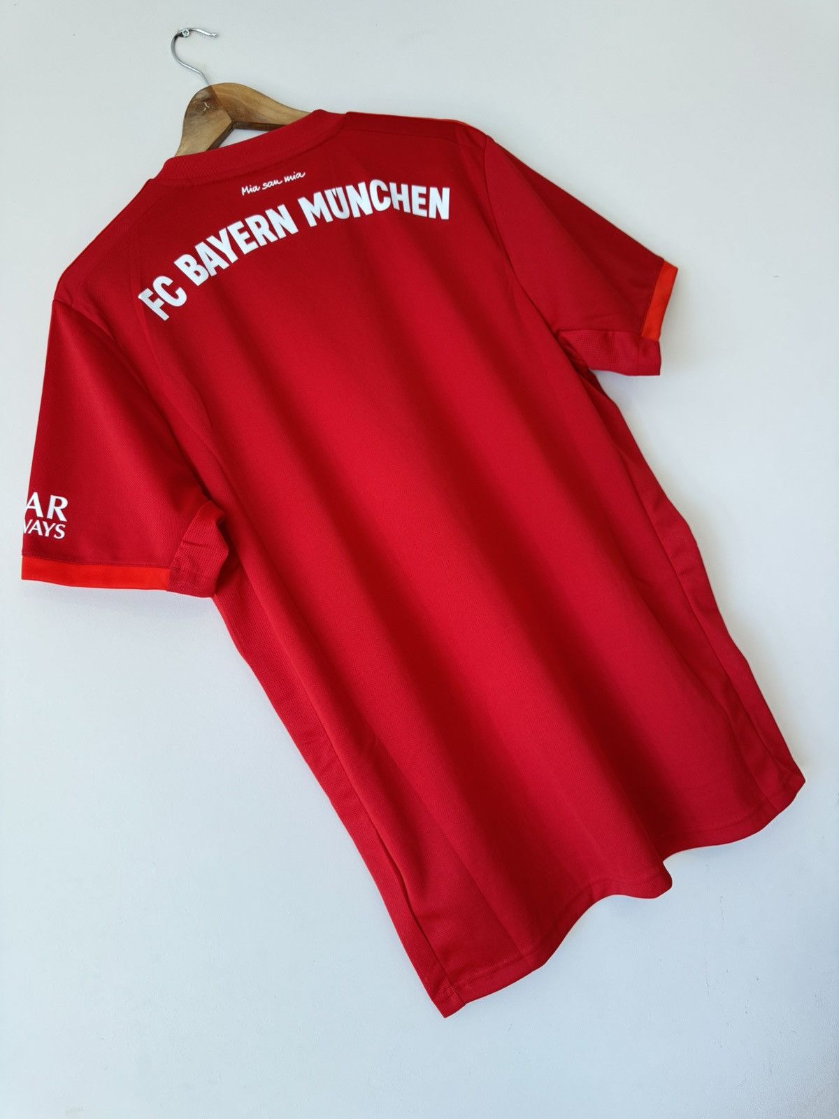 Adidas Bayern Munich 2019-2020 Home Soccer Jersey Football Shirt Size US L / EU 52-54 / 3 - 8 Thumbnail