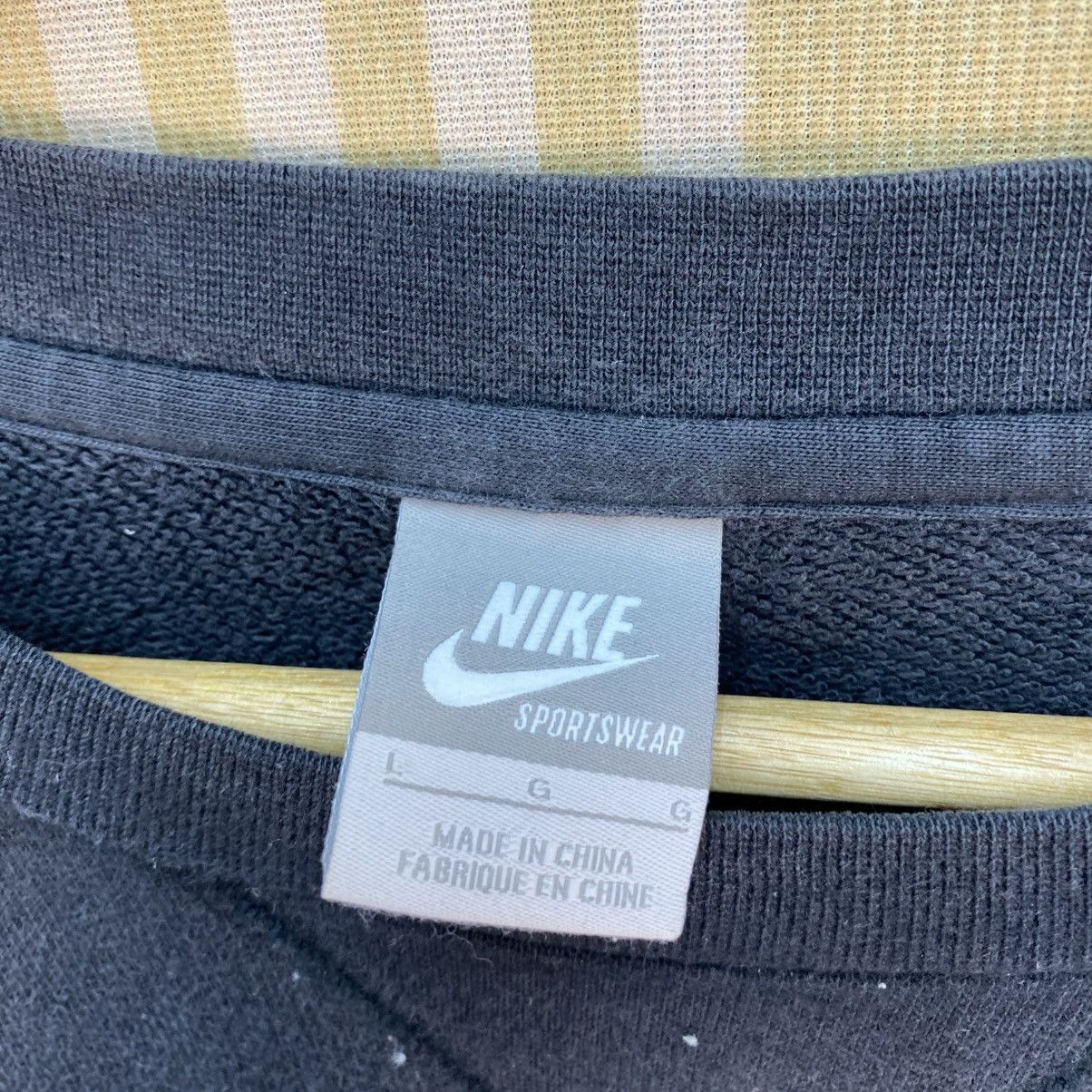 Nike 🫶Nike Sportswear crewneck sweatshirt Printed Logo and Spello Size US M / EU 48-50 / 2 - 5 Thumbnail