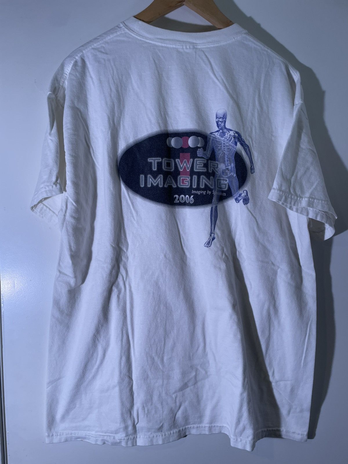 Vintage 90’s 2000’s Y2K VTG Vintage Tower Imaging Anatomy Tee Shirt Size US XL / EU 56 / 4 - 1 Thumbnail