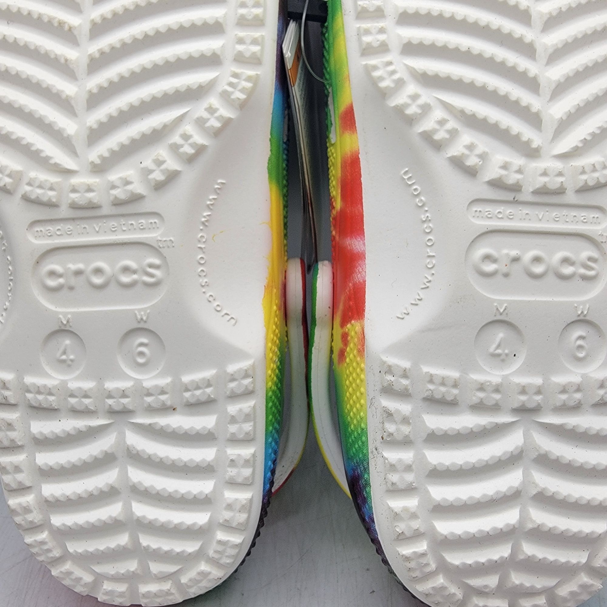 Crocs Crocs Classic Tie Dye Womens 6 Clogs Slip On Shoes Sandal Ca Size US 6 / IT 36 - 9 Thumbnail