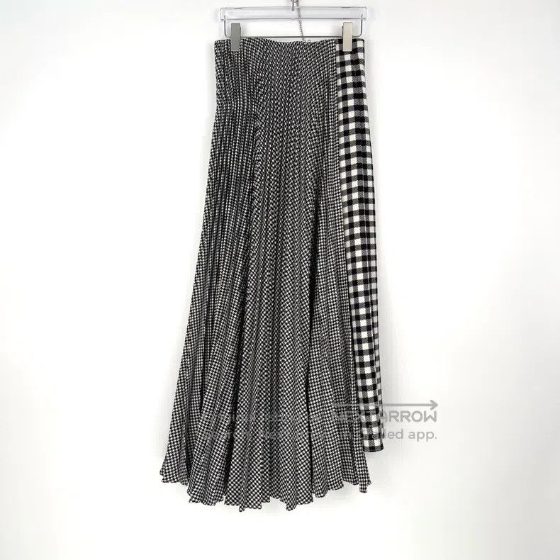Dior Dior Black and white checkered wool irregular skirt Size 24" / US 00 / IT 34 - 4 Thumbnail