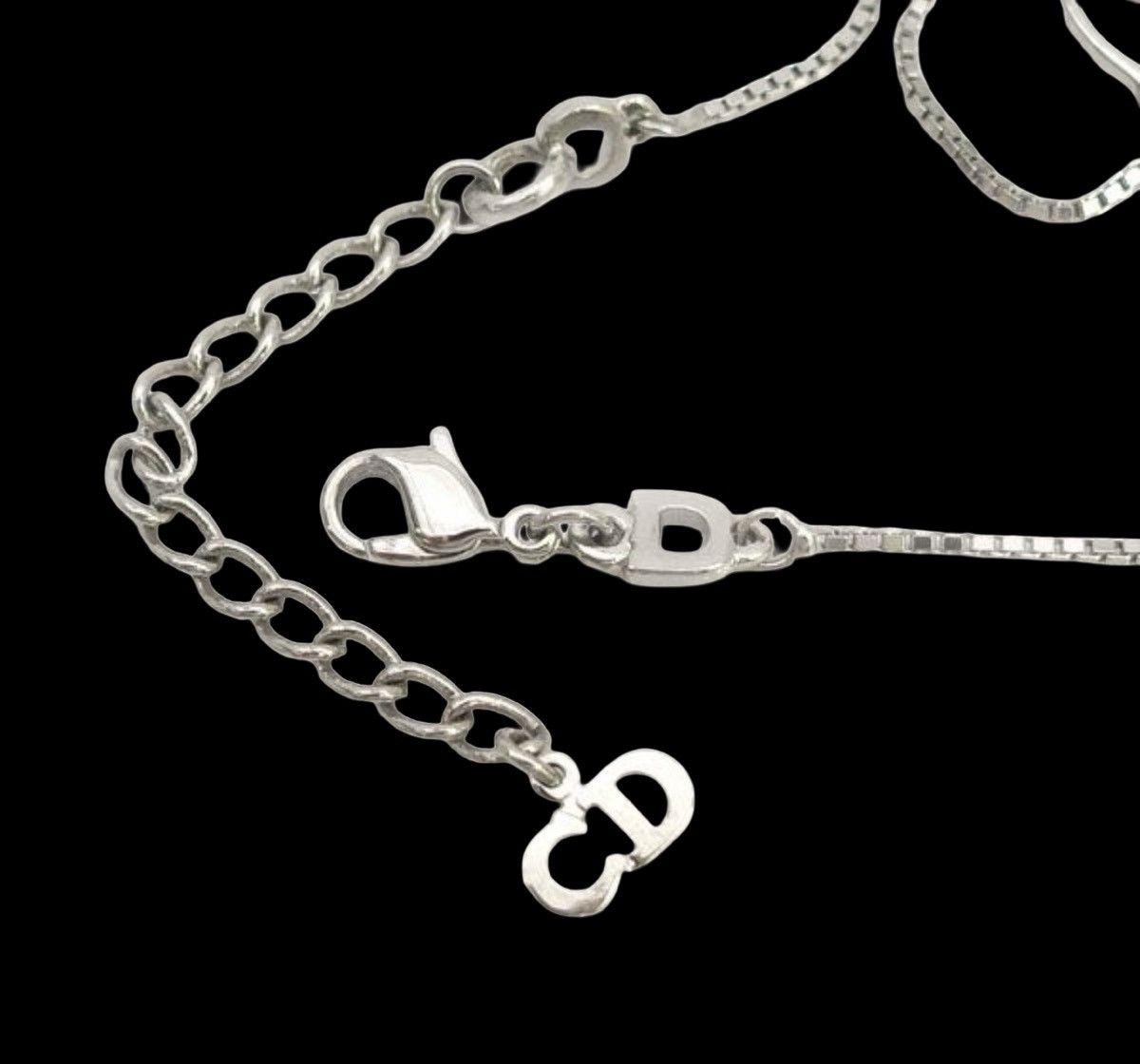 Dior Christian Dior Silver Star & "Dior" Logo Charm Bracelet Size ONE SIZE - 4 Thumbnail