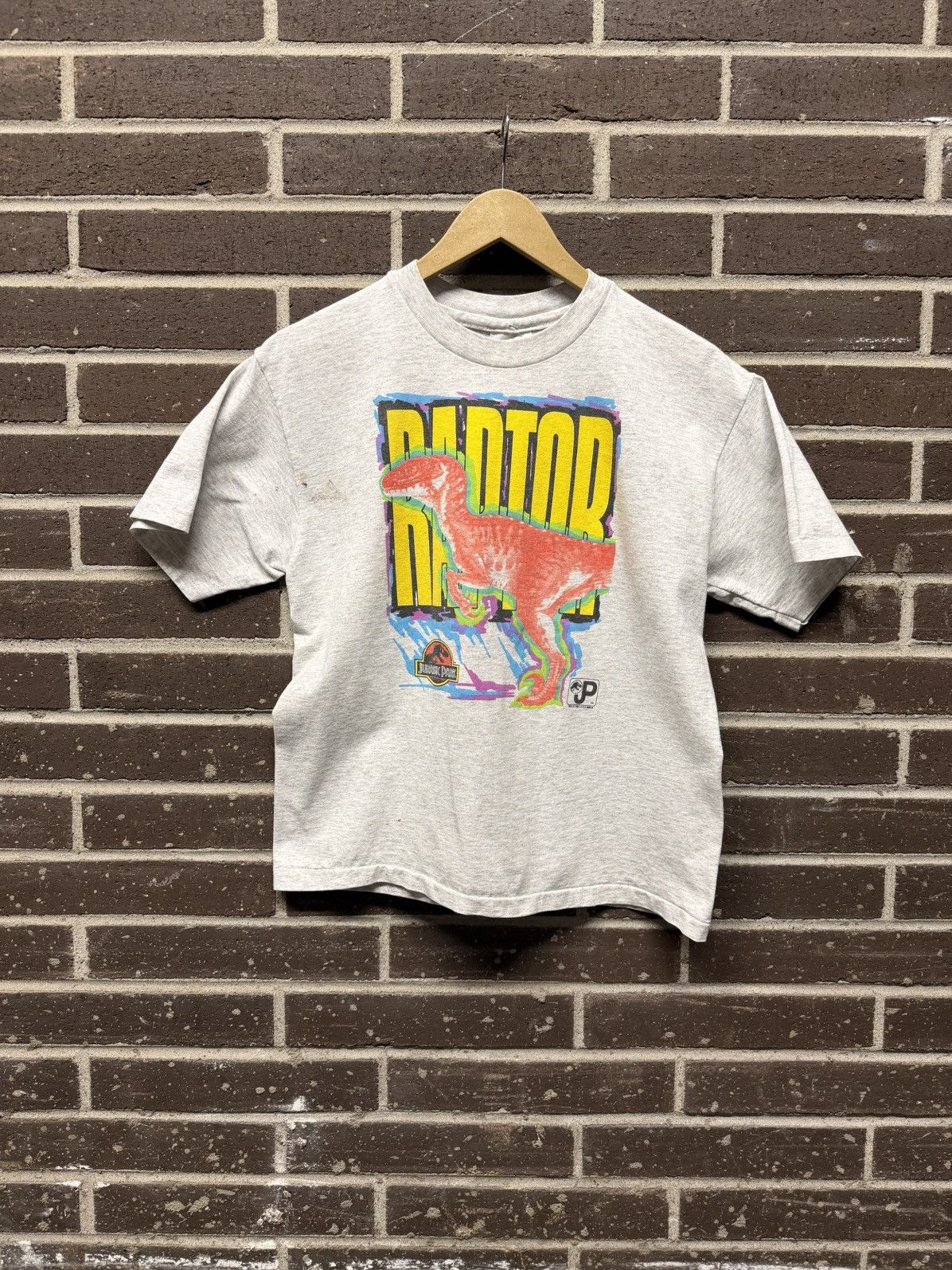 Vintage Thrashed Jurassic Park Tee (1993) Size US XS / EU 42 / 0 - 1 Thumbnail
