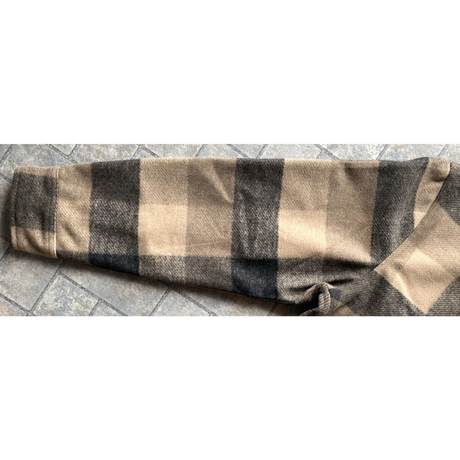 Banana Republic Banana Republic Jacket Coat Tan L Plaid Men Coat Size L Tan Jacket Banana Republic Men Size US L / EU 52-54 / 3 - 6 Thumbnail