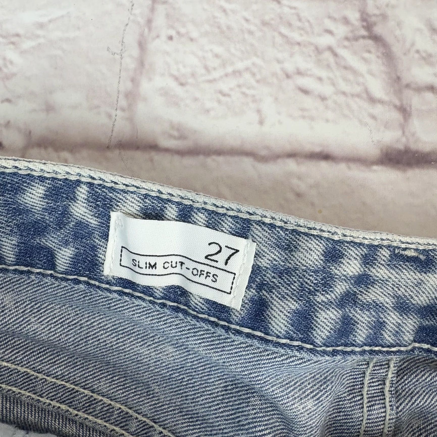 Gap Gap 1969 Denim Shorts Womens 27 Blue Slim Cut-Off Distressed Frayed Raw Hem Varied? Size 27" / US 4 / IT 40 - 5 Thumbnail