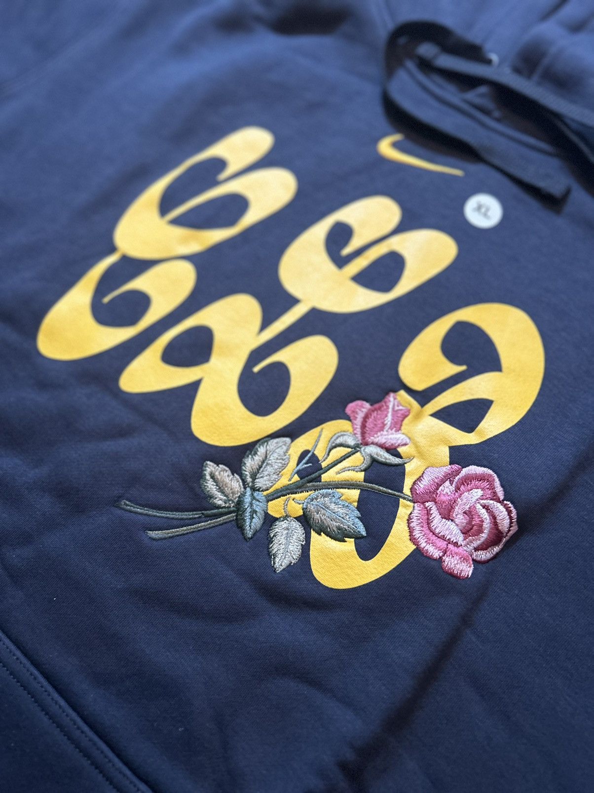 Nike × October's Very Own Unreleased CLB Nike Rose Embroidered Birthday Hoodie Size US XL / EU 56 / 4 - 5 Thumbnail