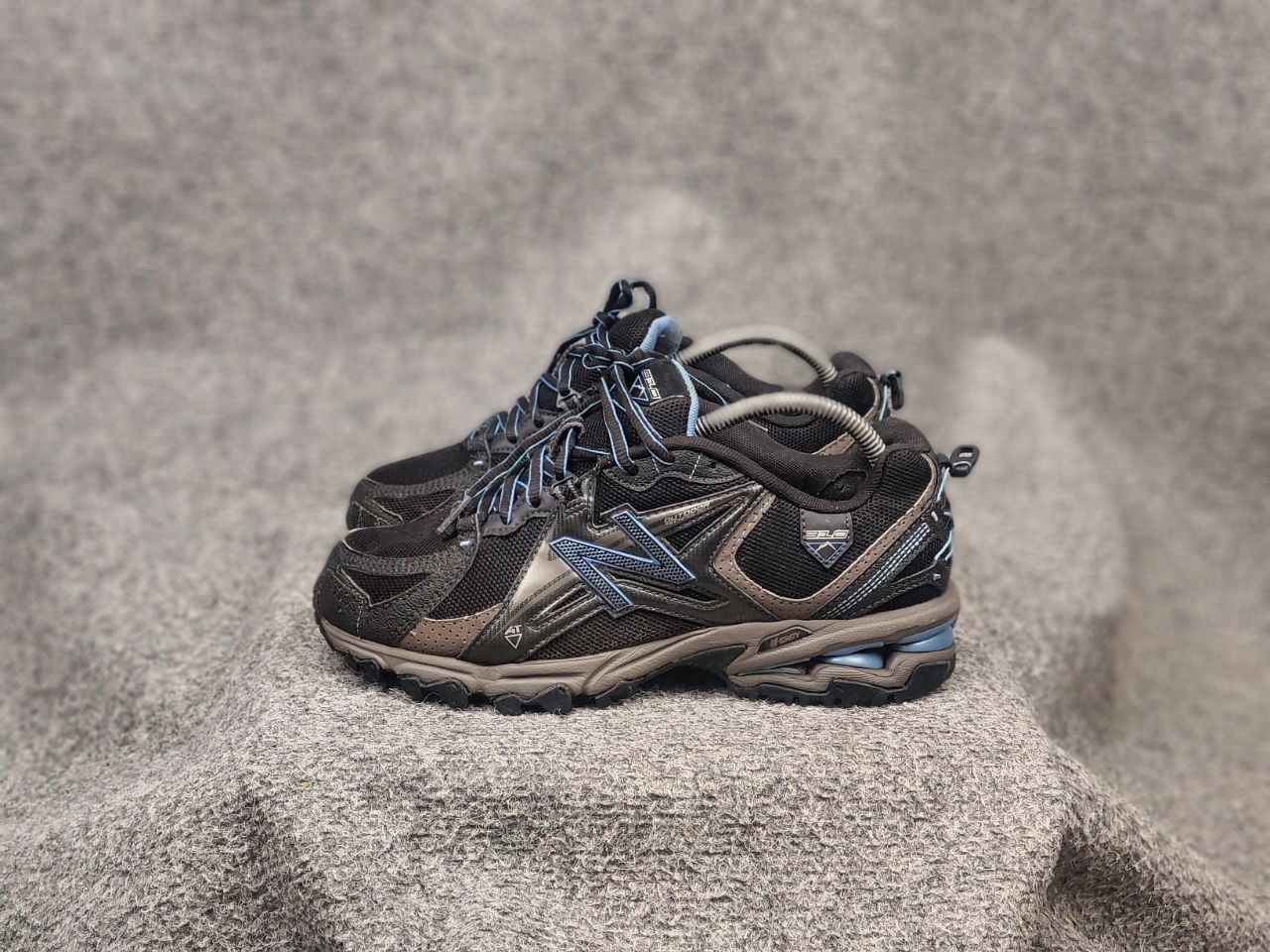 New Balance Vintage New Balance hotsell trail 810 Outdo Unisex Speakers Size US 6.5 / EU 39-40 - 11 Thumbnail