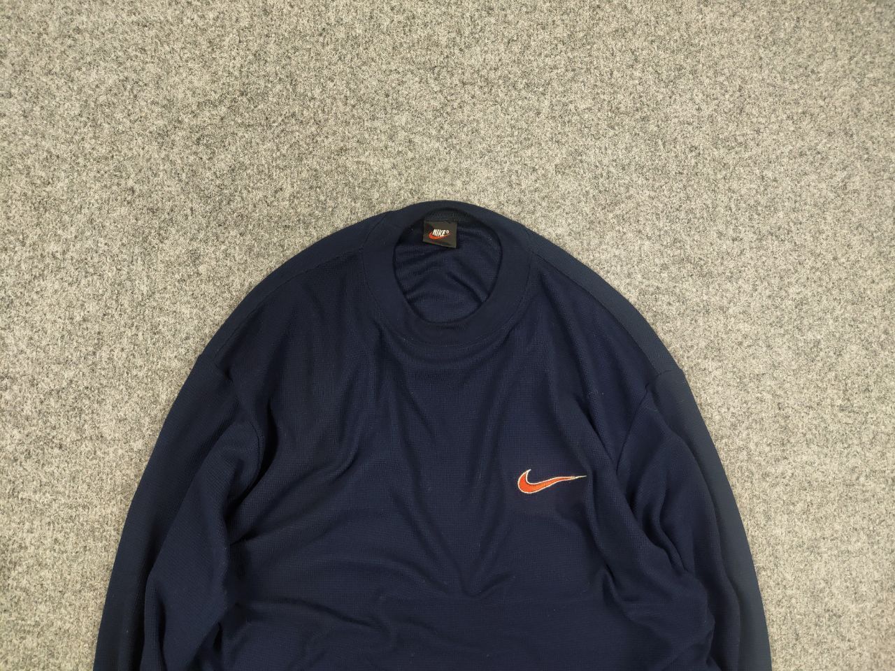 Nike Vintage 90's Nike Logo Navy blue Long sleeve Sweatshirt Size US M / EU 48-50 / 2 - 4 Thumbnail
