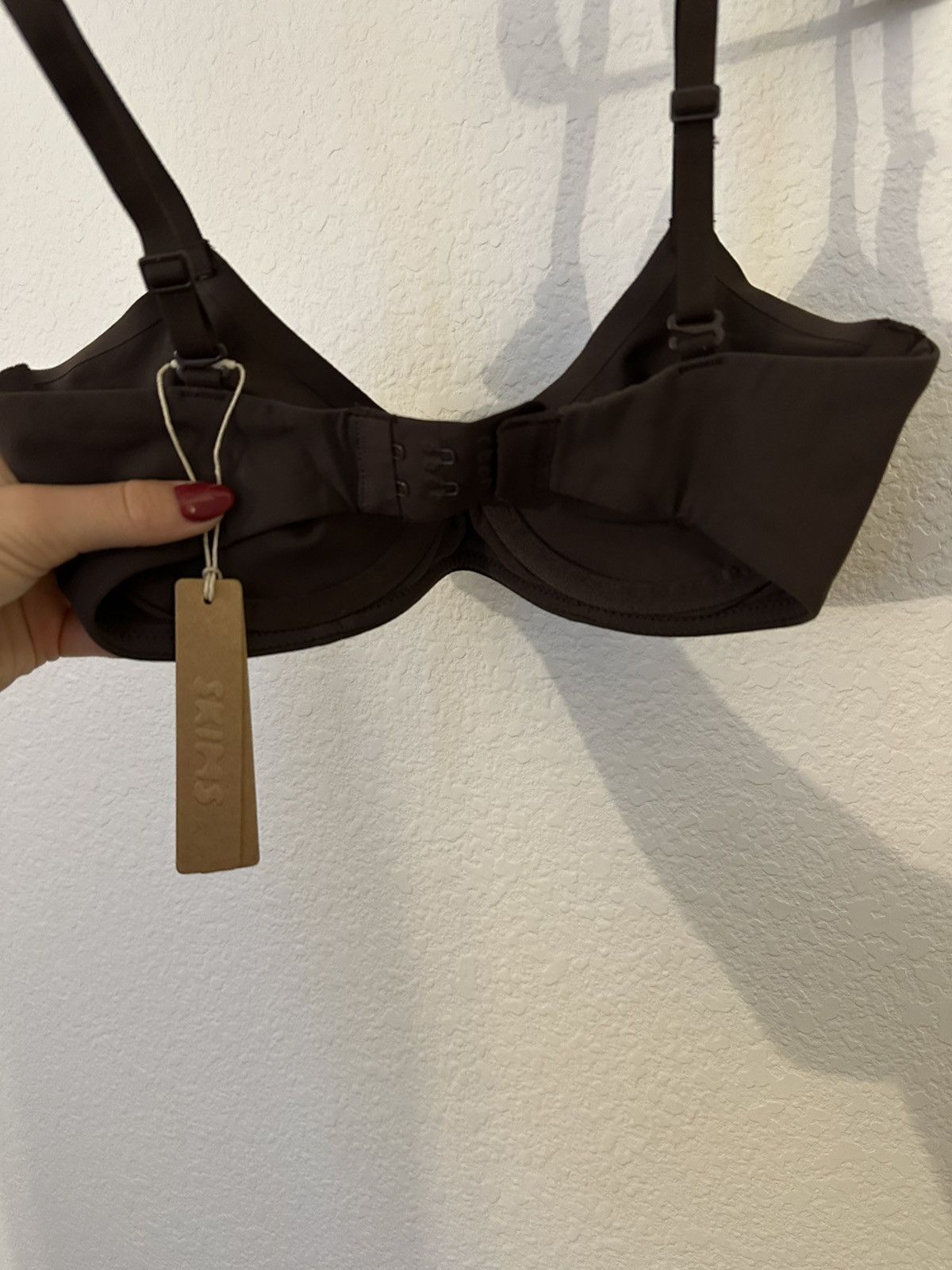 SKIMS Fits Everybody Unlined Demi Bra Size M / US 6-8 / IT 42-44 - 1 Thumbnail