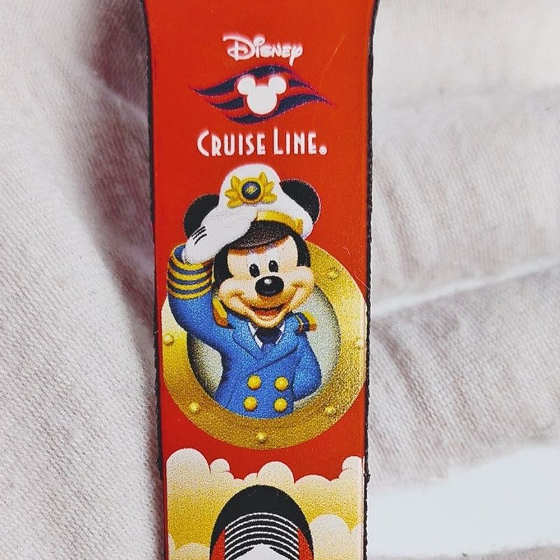 Disney Disney Cruise Line Mickey Mouse Red Oceaneer Club MagicBand Size ONE SIZE - 2 Thumbnail