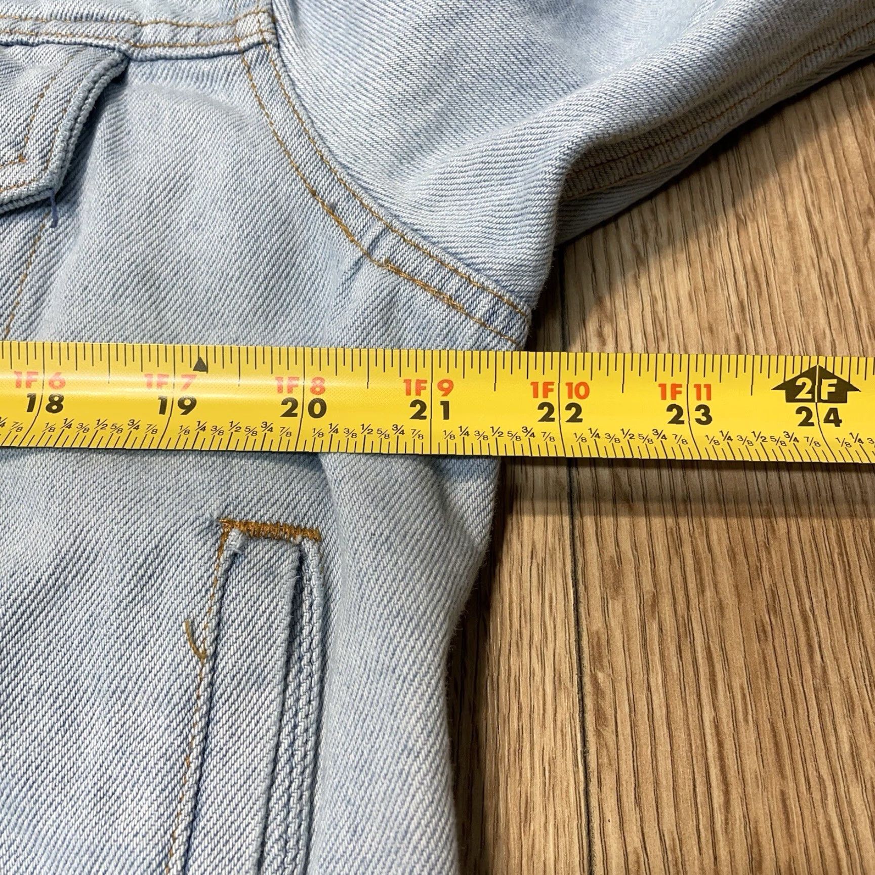 Eddie Bauer VINTAGE Eddie Bauer Denim Jacket Womens Petite Small Blue Cotton Basic Jacket Size 28" / US 6 / IT 42 - 6 Thumbnail