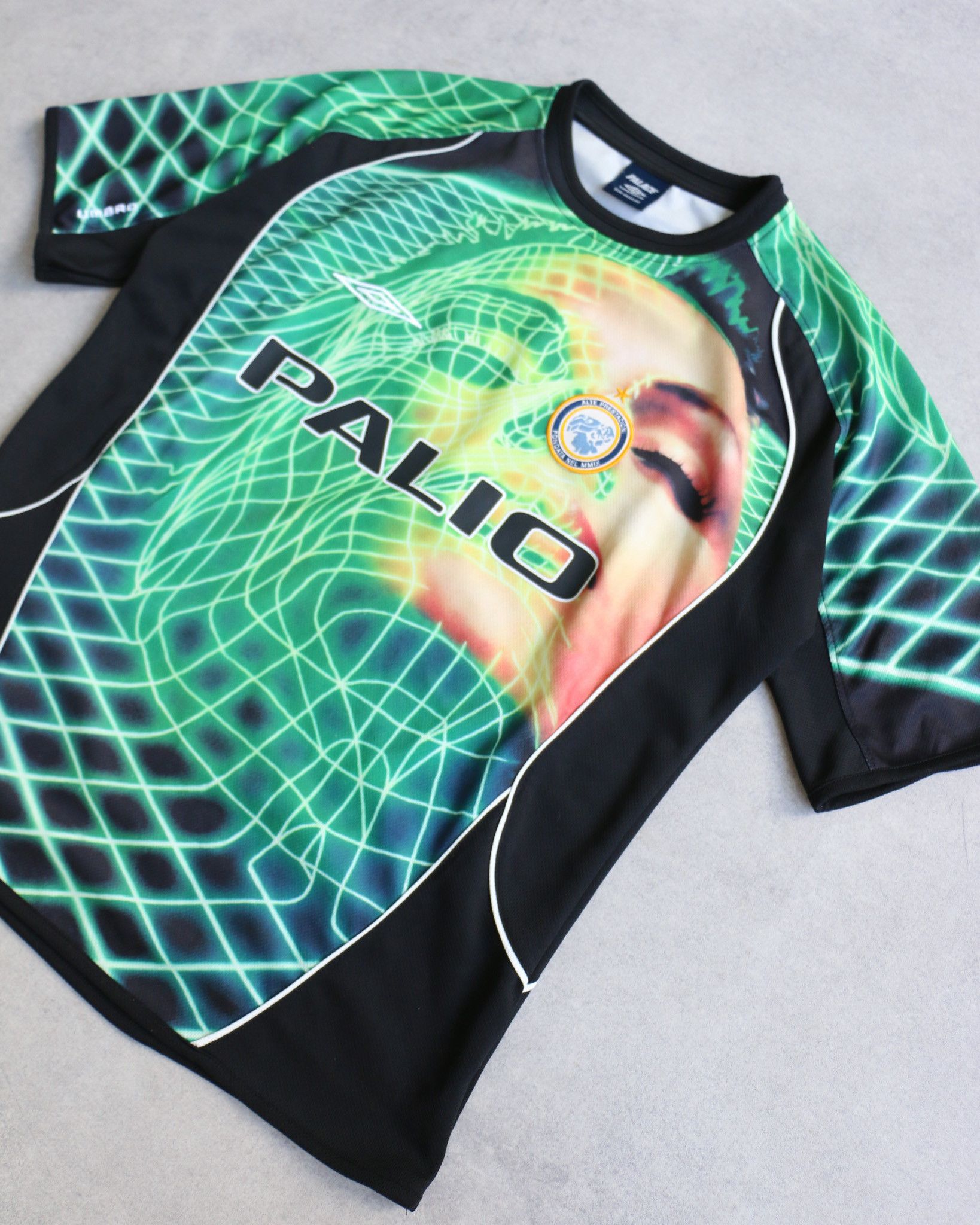 Palace Palace Umbro Palio 3rd Goalie Jersey Size US M / EU 48-50 / 2 - 2 Thumbnail