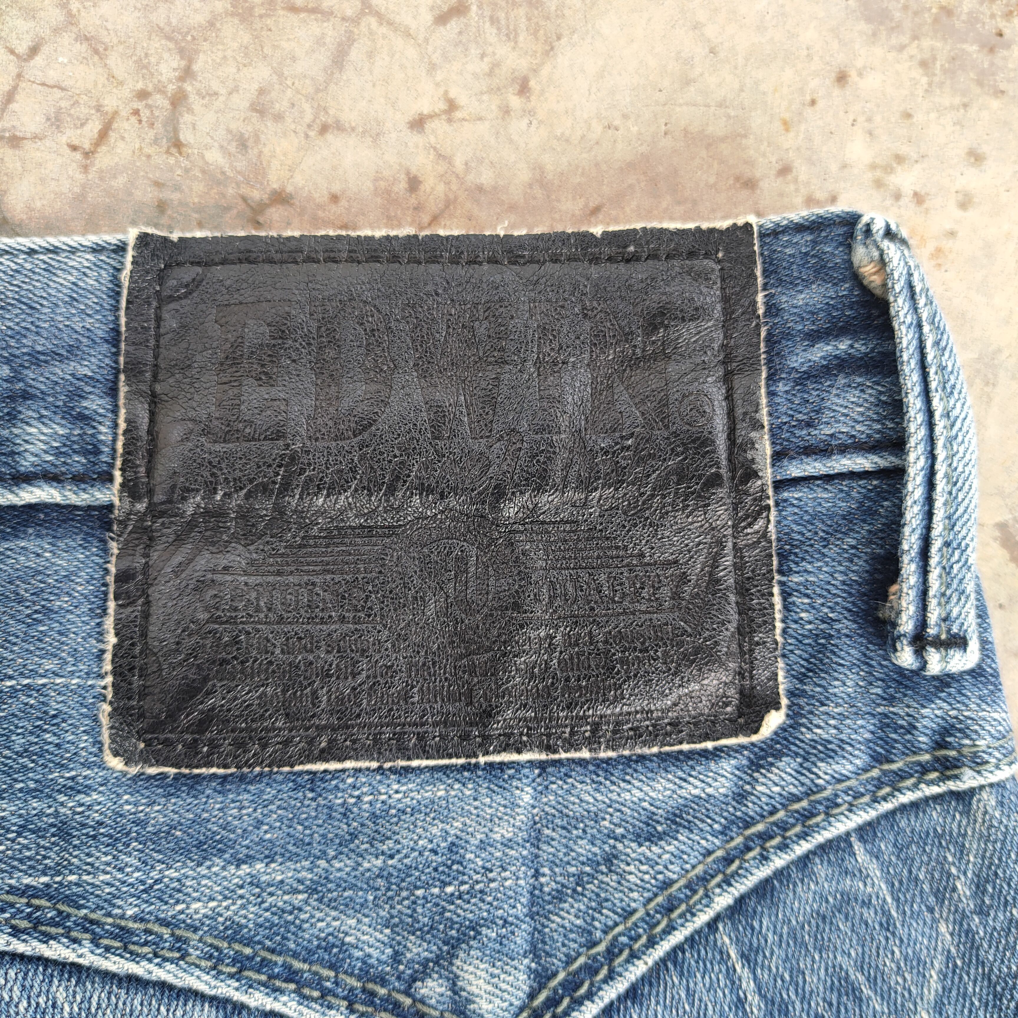 Edwin VINTAGE EDWIN FADED DISTRESSED JEANS DENIM PANTS Size US 31 - 12 Thumbnail