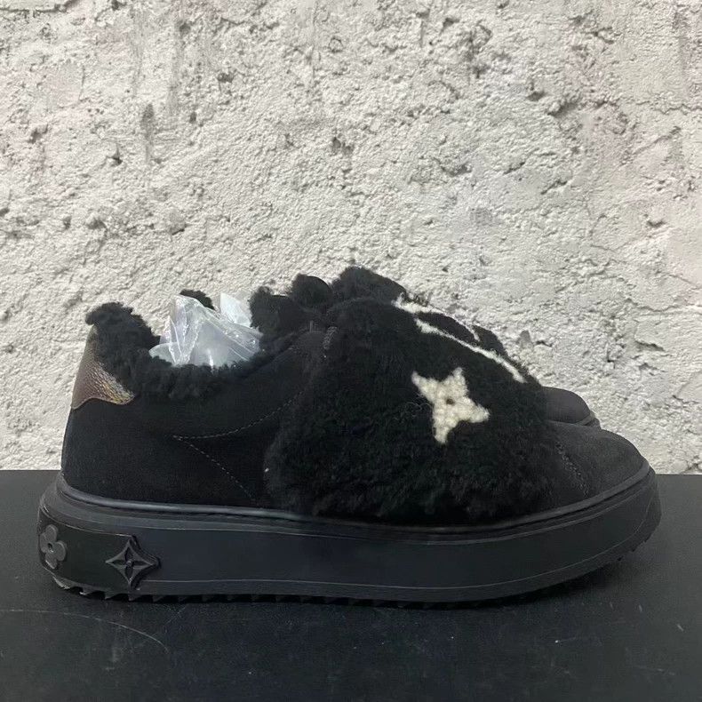 Louis Vuitton Louis Vuitton Velcro shoes Size US 6 / IT 36 - 1 Thumbnail