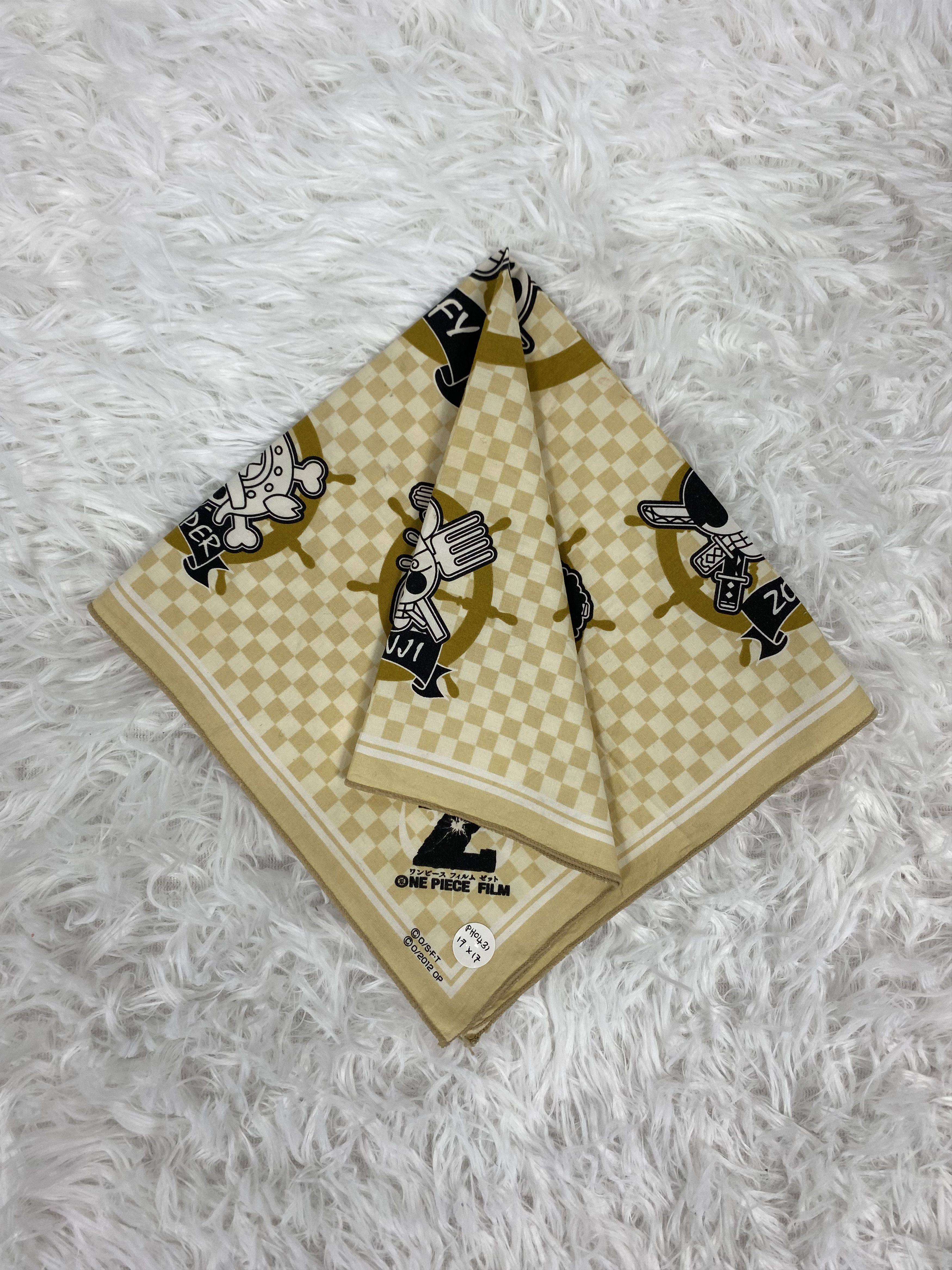One Piece Vintage One Piece Handkerchief Neckerchief PH0431 Size ONE SIZE - 1 Thumbnail