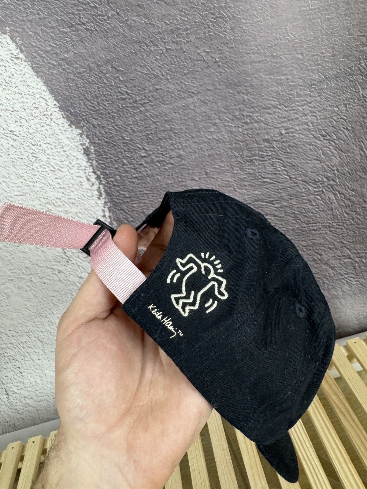 H&M × Keith Haring Keith Harring x H&M double logo cap Size ONE SIZE - 7 Thumbnail