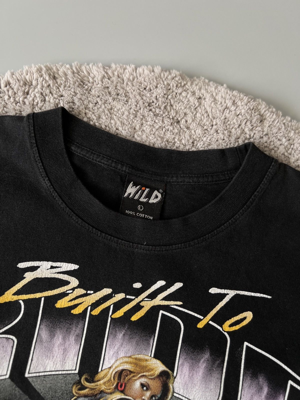 Vintage Vintage Sexy Girl Silhouette Born Wild T-Shirt Japan Style Size US L / EU 52-54 / 3 - 4 Thumbnail