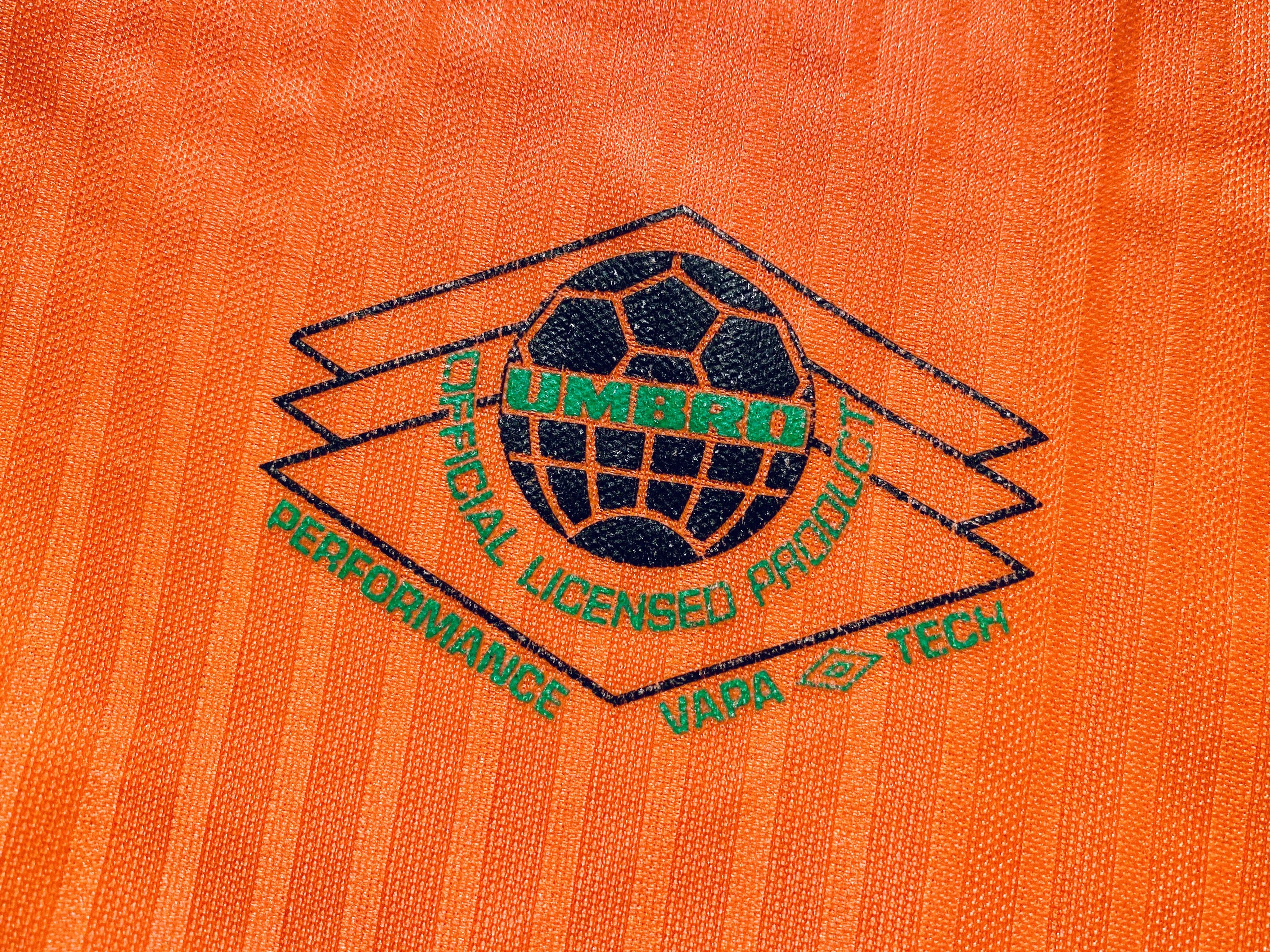 Umbro Ireland 1996 - 1998 Away Jersey 96/98 Size US M / EU 48-50 / 2 - 6 Thumbnail