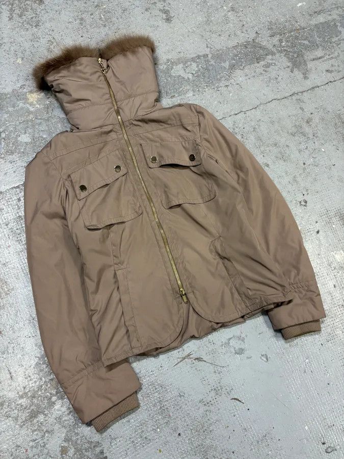 Gucci AW2005 Gucci Fur Collar Beige Jacket Size S / US 4 / IT 40 - 4 Thumbnail