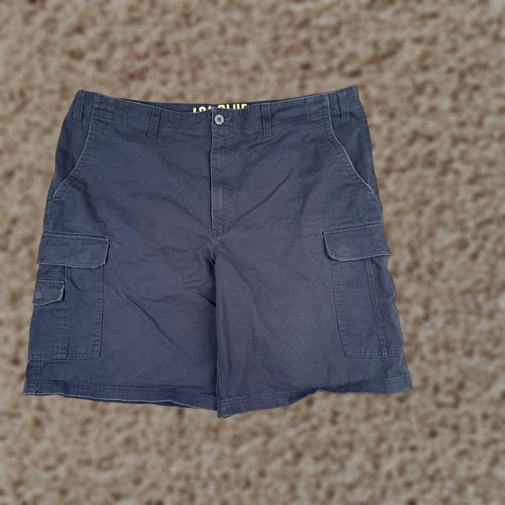 Vintage 626 Blue Shorts Mens 44 Cargo 100% Cotton Twill Casual Zip Pockets Logo Cargo Pocket Regular Blue Mens Shorts 626 Blue 44x10 Size US 44 / EU 60 - 1 Thumbnail