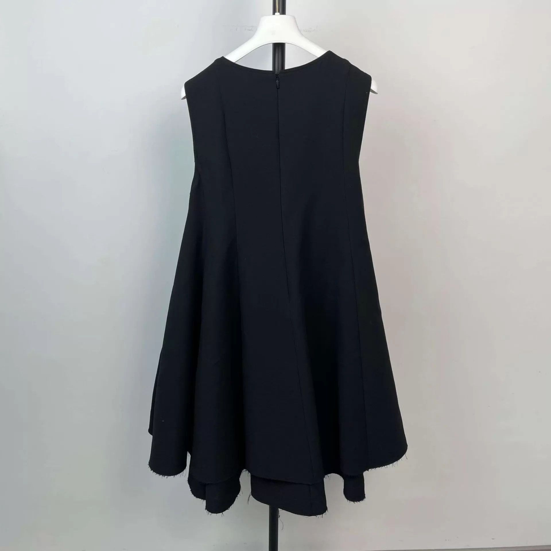 Loewe Loewe suit fabric black dress size 40 Size S / US 4 / IT 40 - 2 Thumbnail