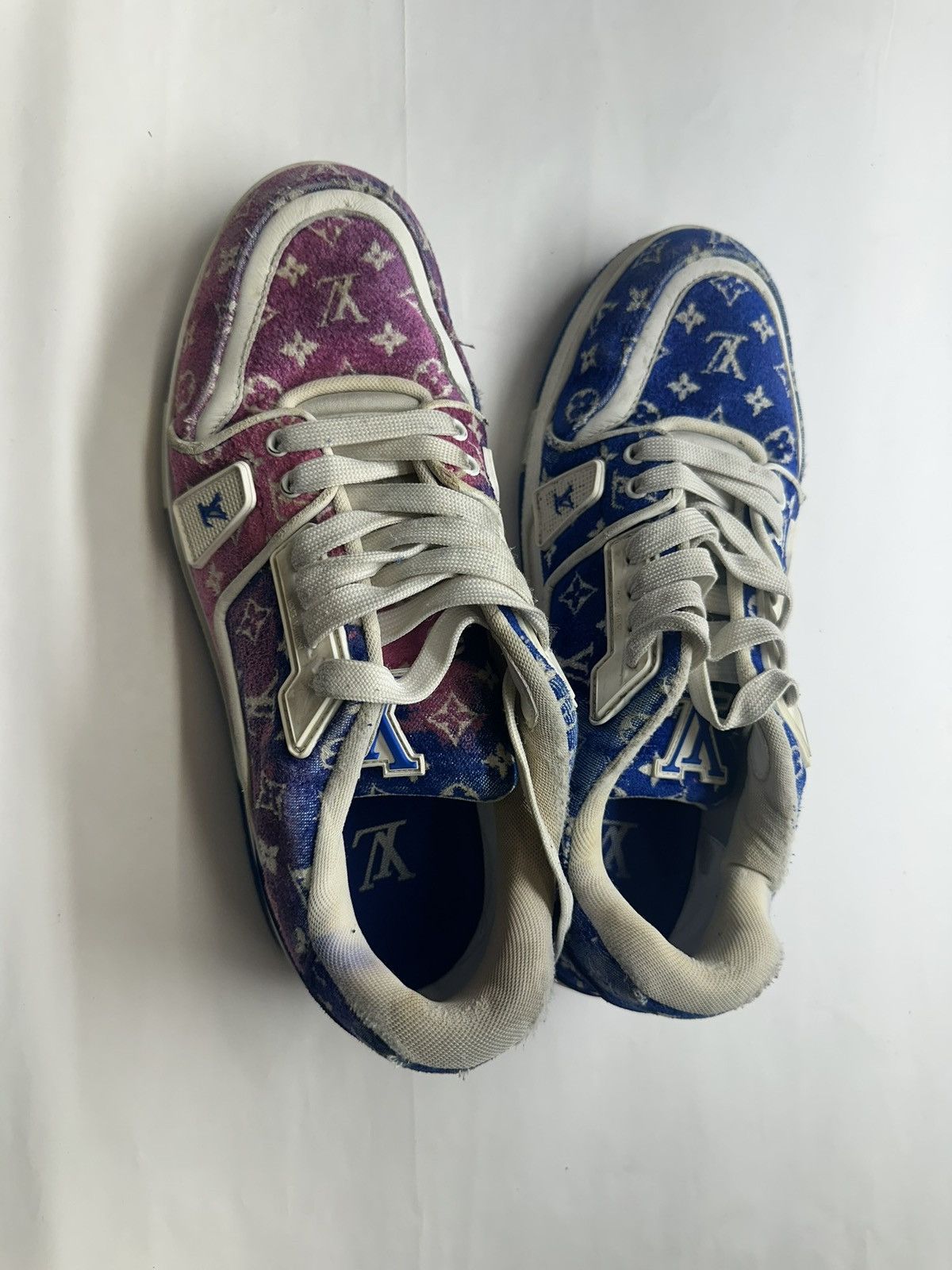 Louis Vuitton Louis Vuitton Trainer Sneakers Blue-Pink Monogram Size 9.5 Size US 9.5 / EU 42-43 - 2 Thumbnail