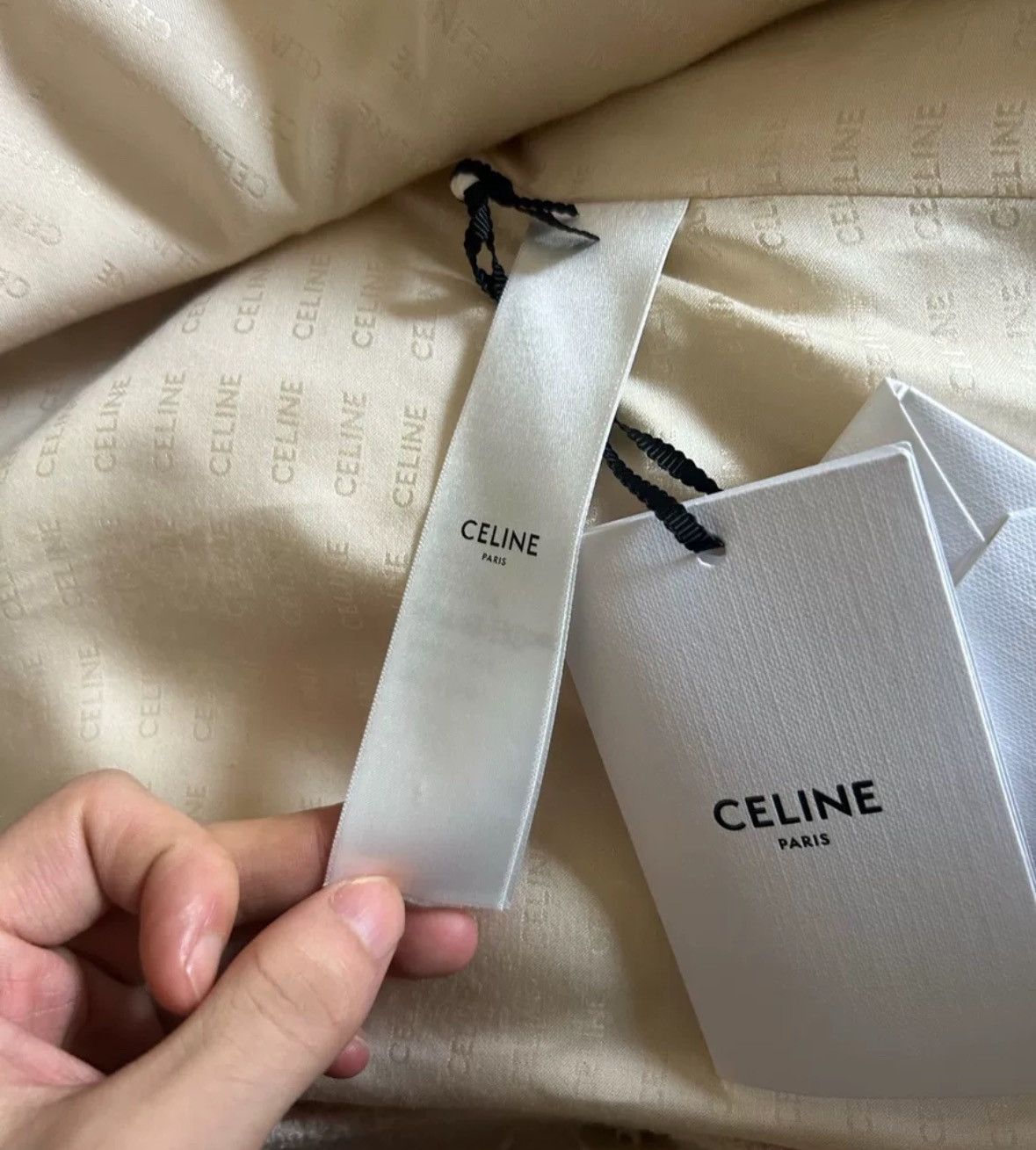 Celine Celine 24FW runway style white double pocket jacket Size US S / EU 44-46 / 1 - 4 Thumbnail