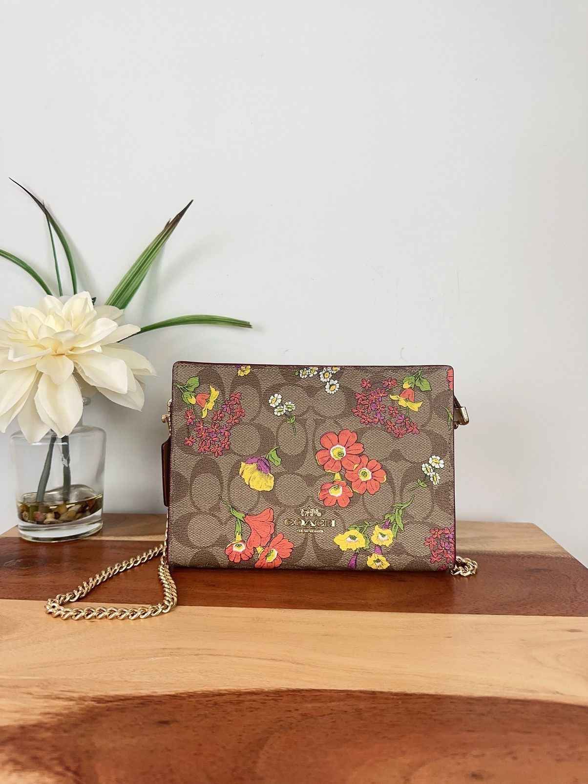 image of NWT Coach Slim Crossbody In Signature Canvas W Floral Print, Women's