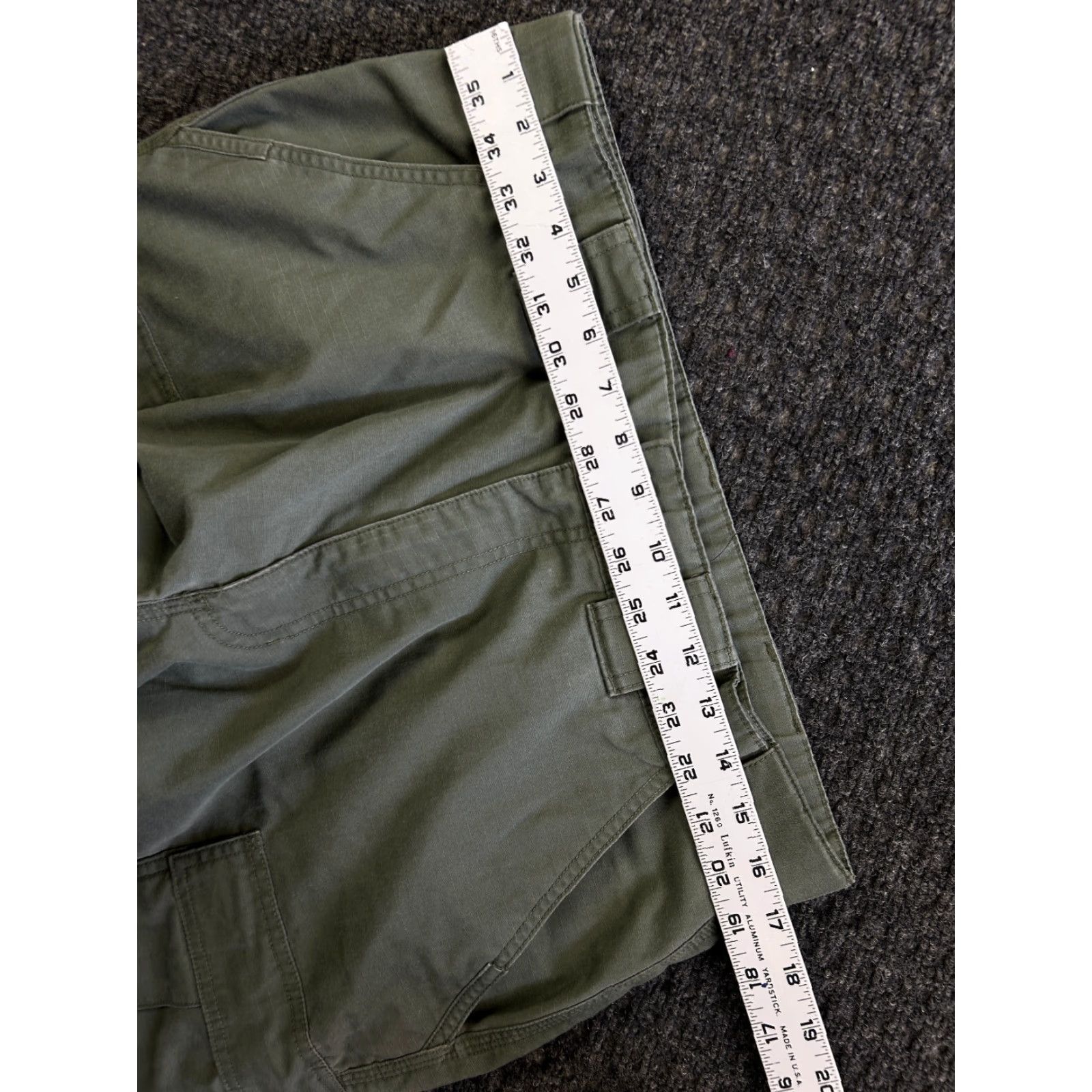 Vintage VINTAGE 5.11 Tactical Pants Green 511 Cargo Regular Mens L 36 Inseam 29 Short Ripstop Cargo Pocket Workwear Outdoors Size US 33 - 6 Thumbnail