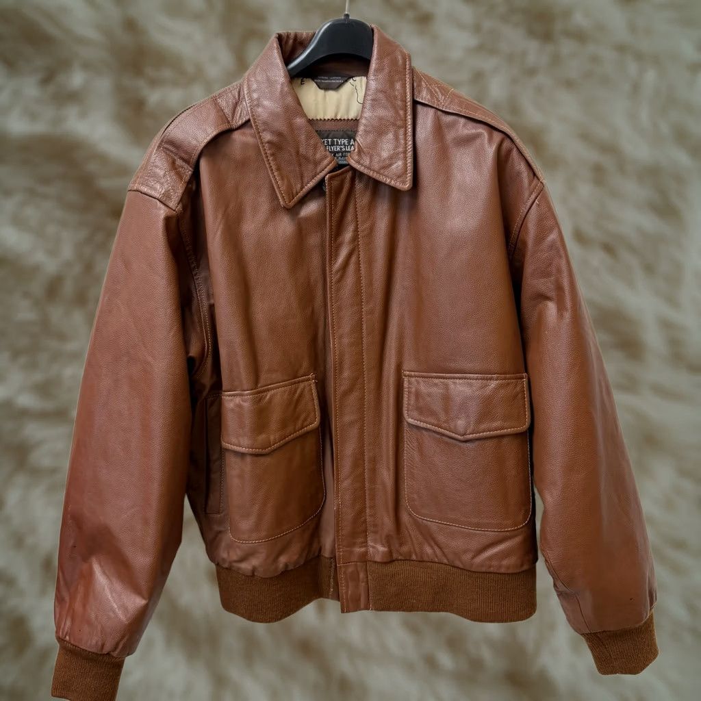 Vintage VINTAGE US Army Air Force Jacket Leather Brown Size Men M Reg Size US M / EU 48-50 / 2 - 1 Thumbnail