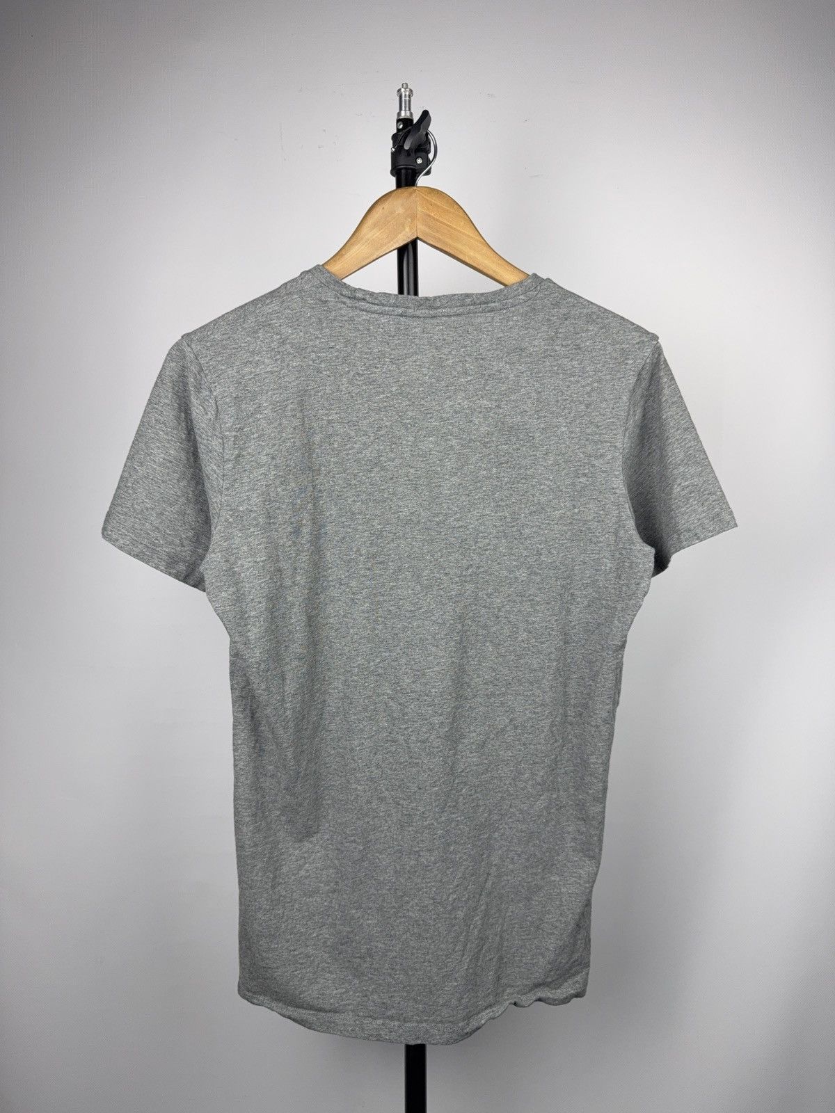 Diesel Luxury 00s Diesel Grey V-Neck T-Shirt Minimal Logo Size US M / EU 48-50 / 2 - 7 Thumbnail